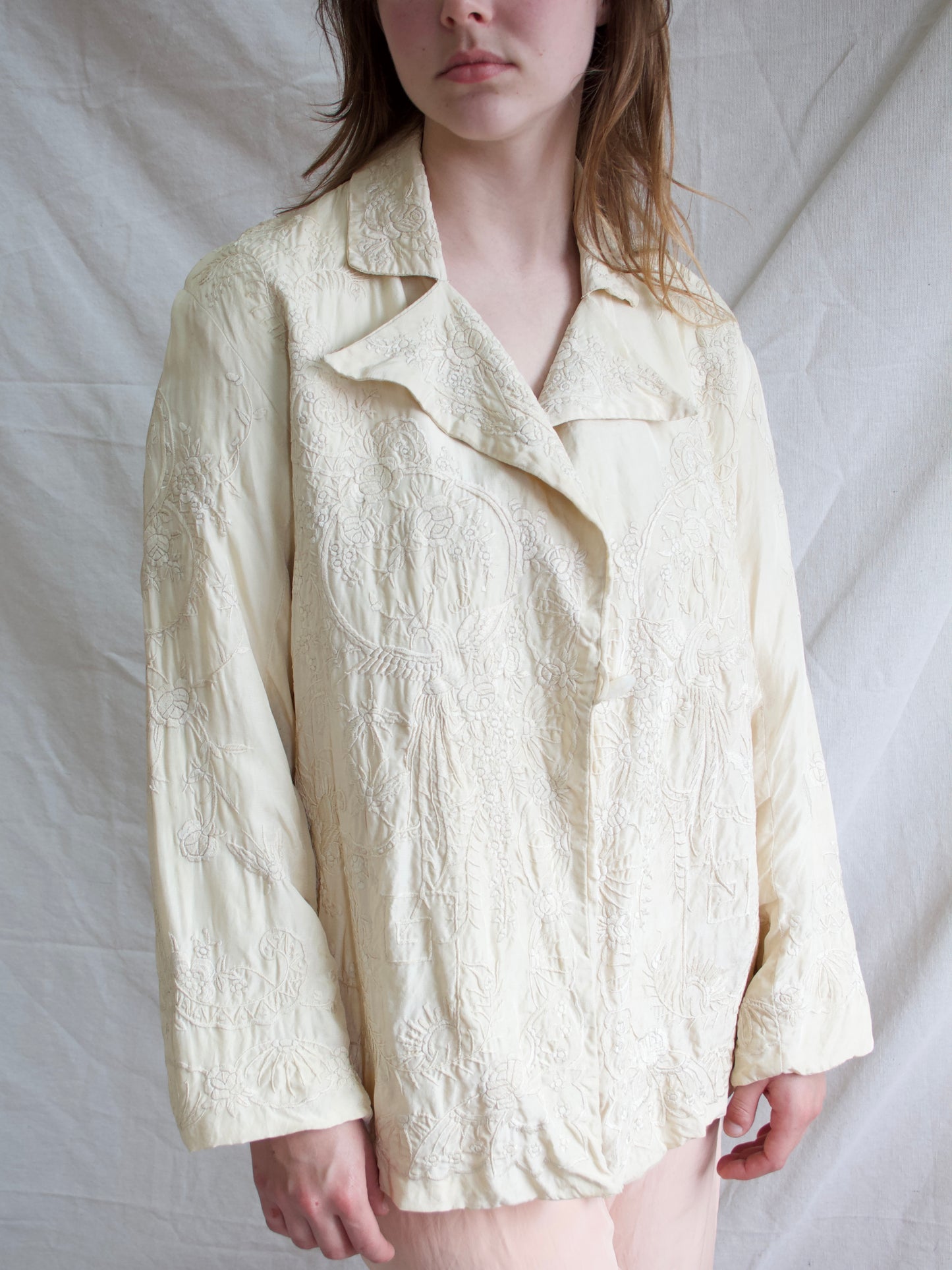 Antique 1920s Cream Silk Embroidered Chinese Jacket