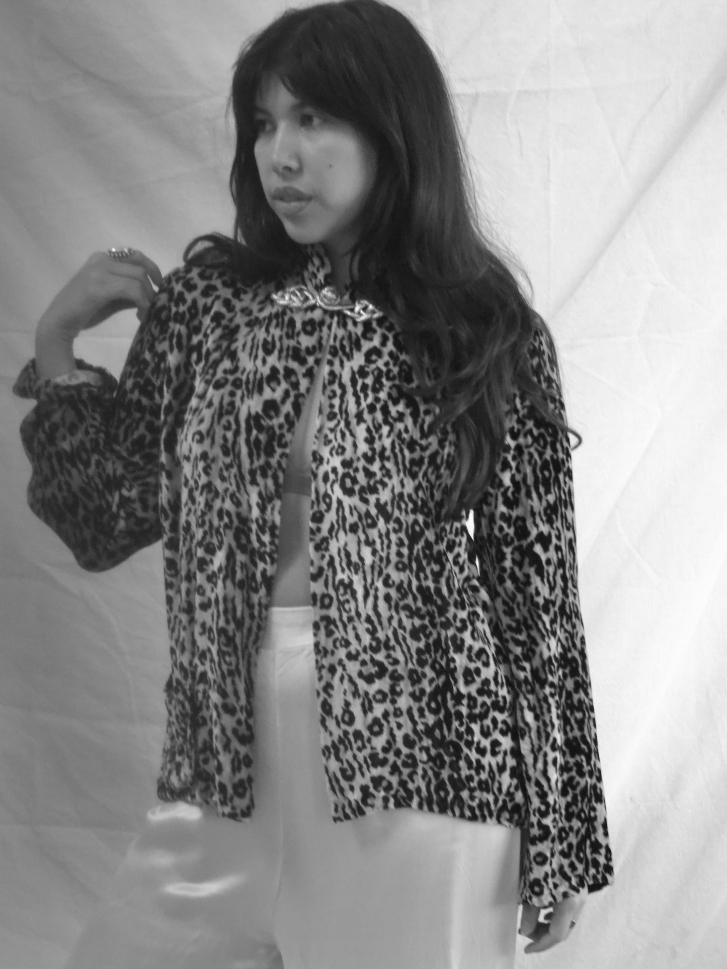 1940s Plush Leopard Print Velvet Mandarine Collar Blouse