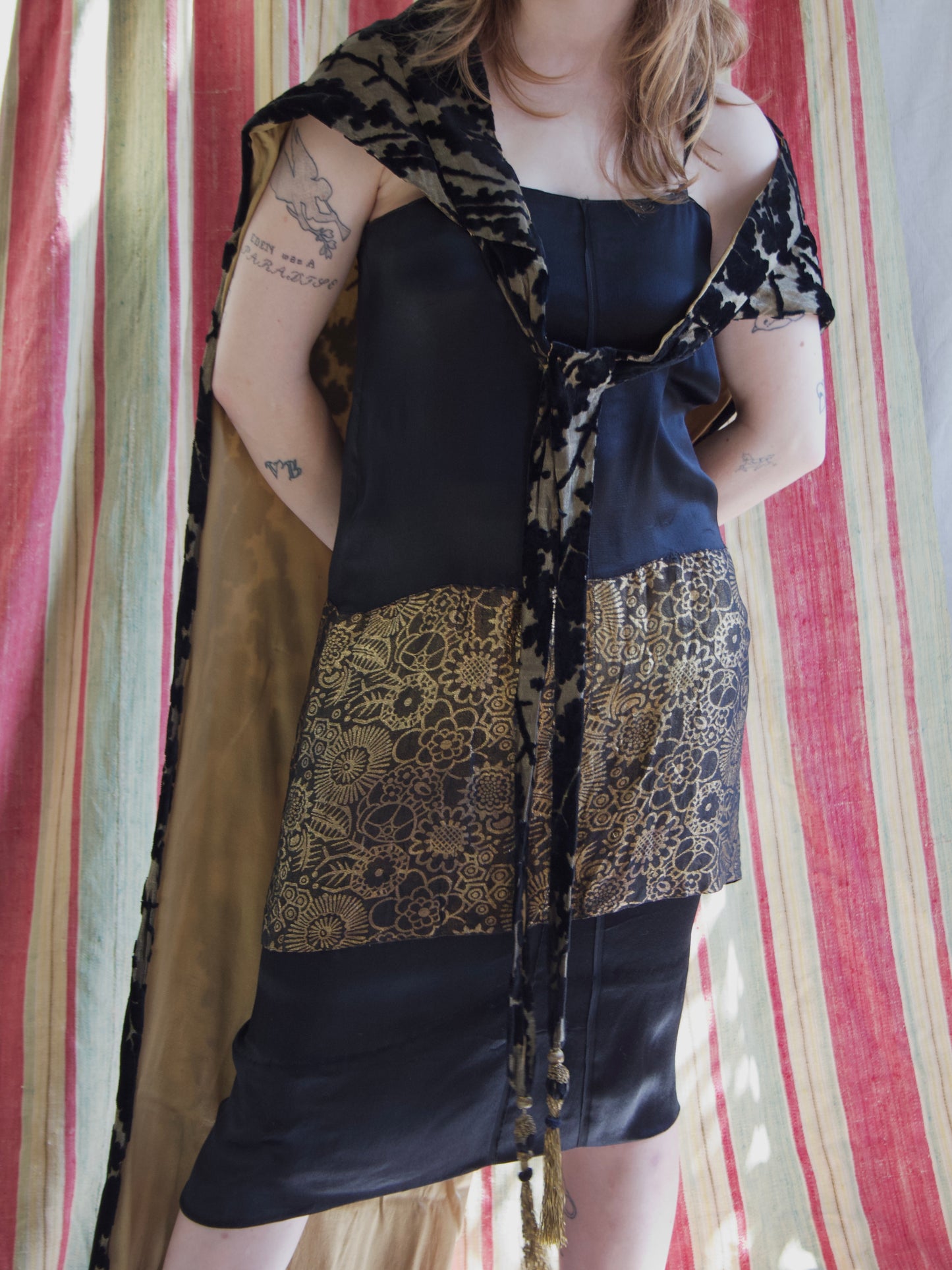 Antique Late 1910s Devore Velvet Gold Lamé Tassel Trained Cape