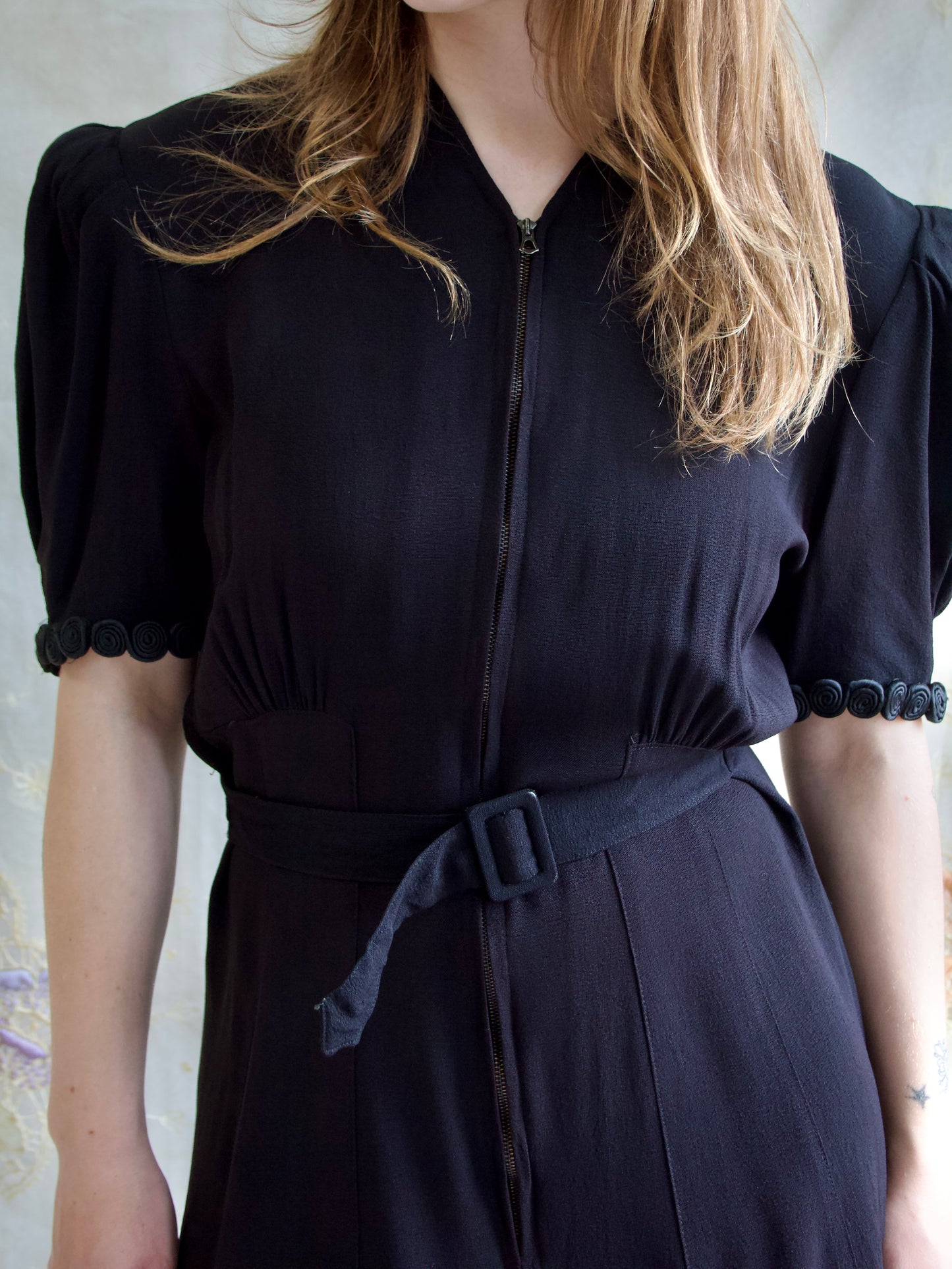 Inky Black 1940s Rayon Crepe 2 Piece Zip front Puff Sleeve Dress