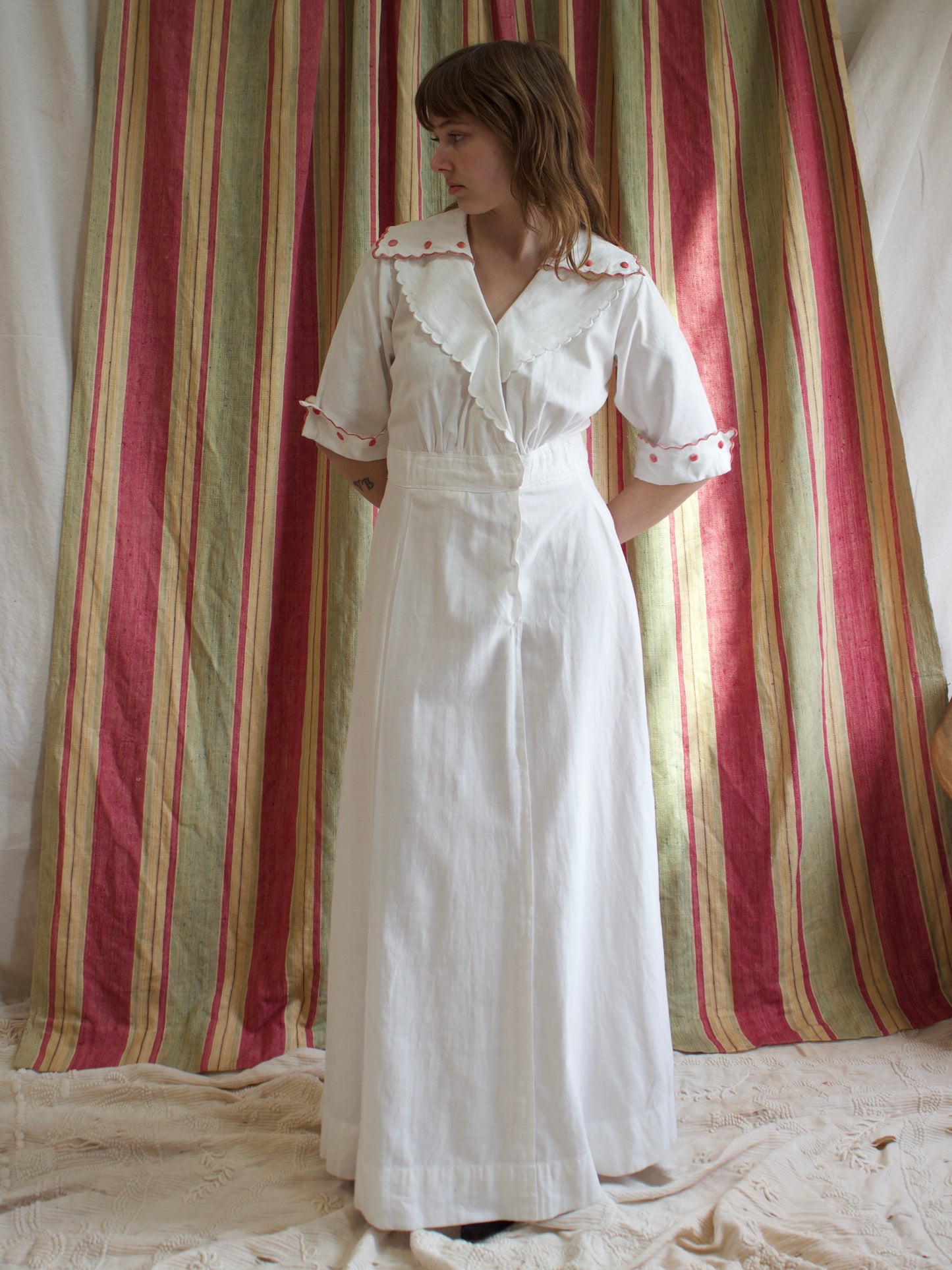 Edwardian Scalloped Hem Ivory Linen Sportswear Summer Dress