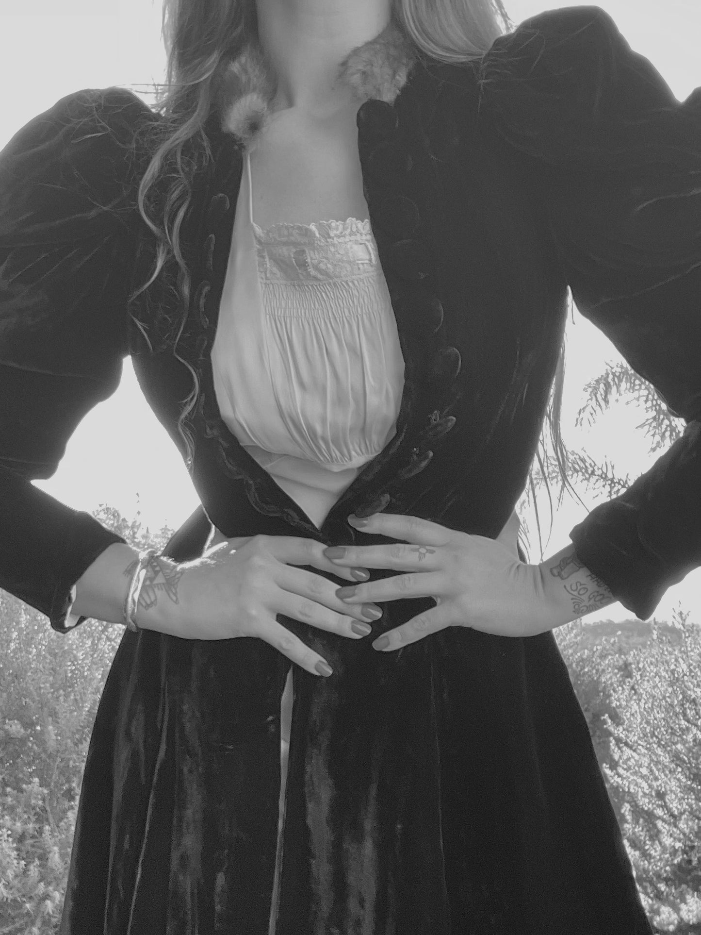 1930s does 1890s Noir Silk Velvet Mutton Sleeve Fur Trimmed Opera Coat