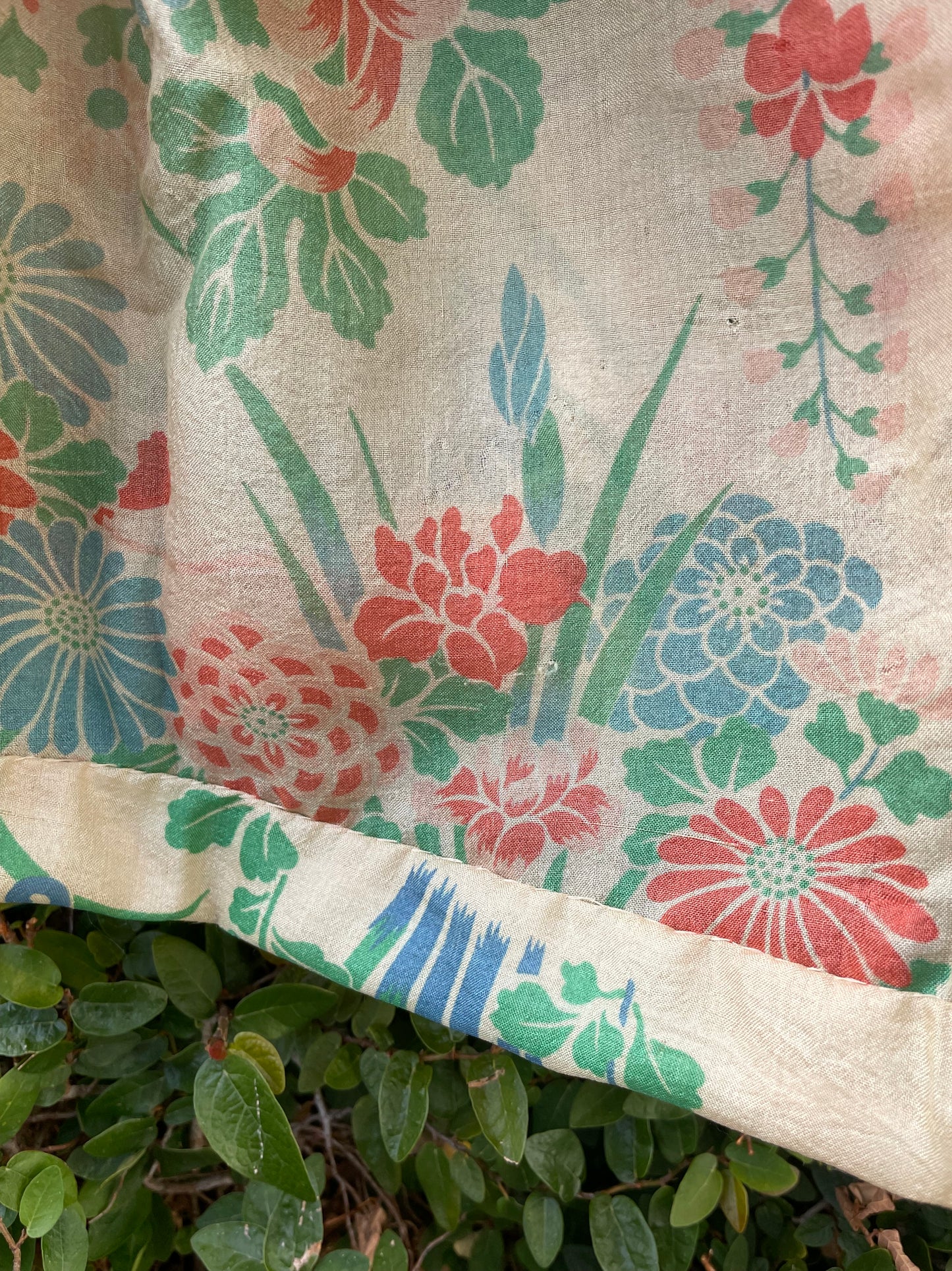 1920s Pongee Silk Japanese Robe Dressing Gown