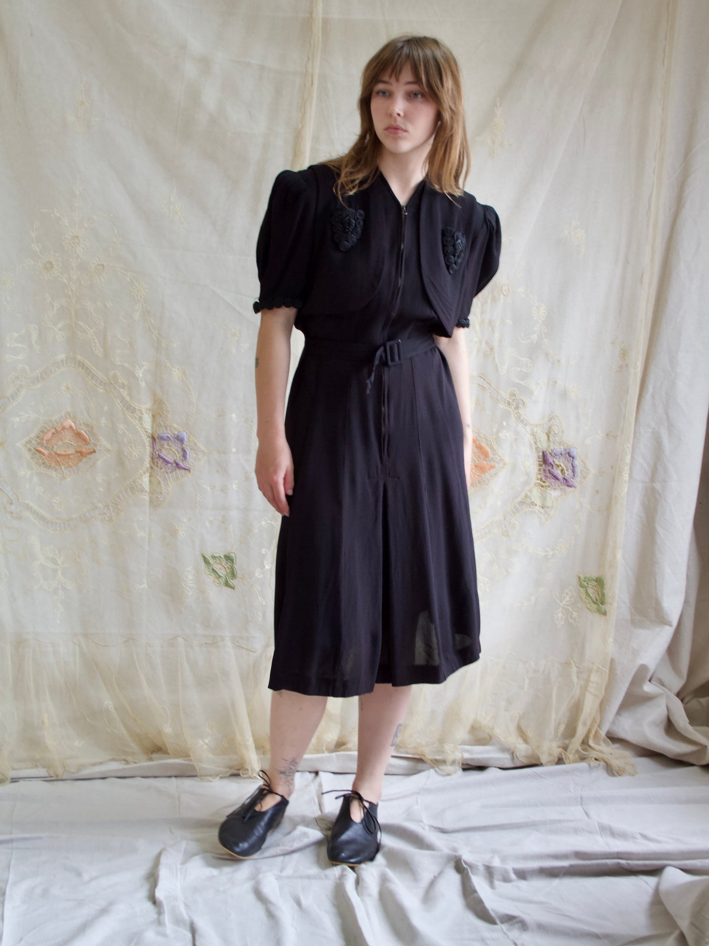 Inky Black 1940s Rayon Crepe 2 Piece Zip front Puff Sleeve Dress