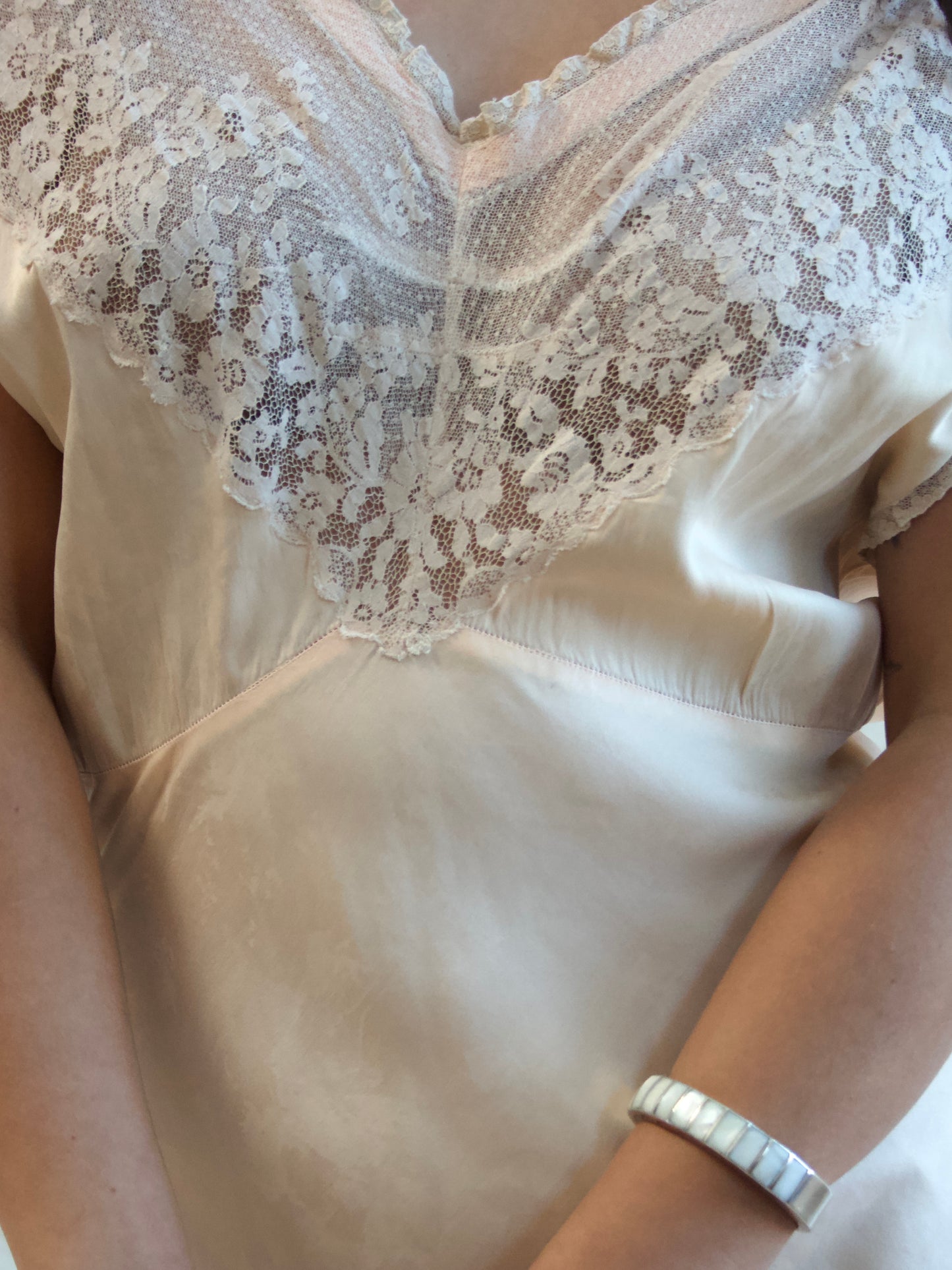 1930s Pale Pink & Lace Bias Cut Slip Dress