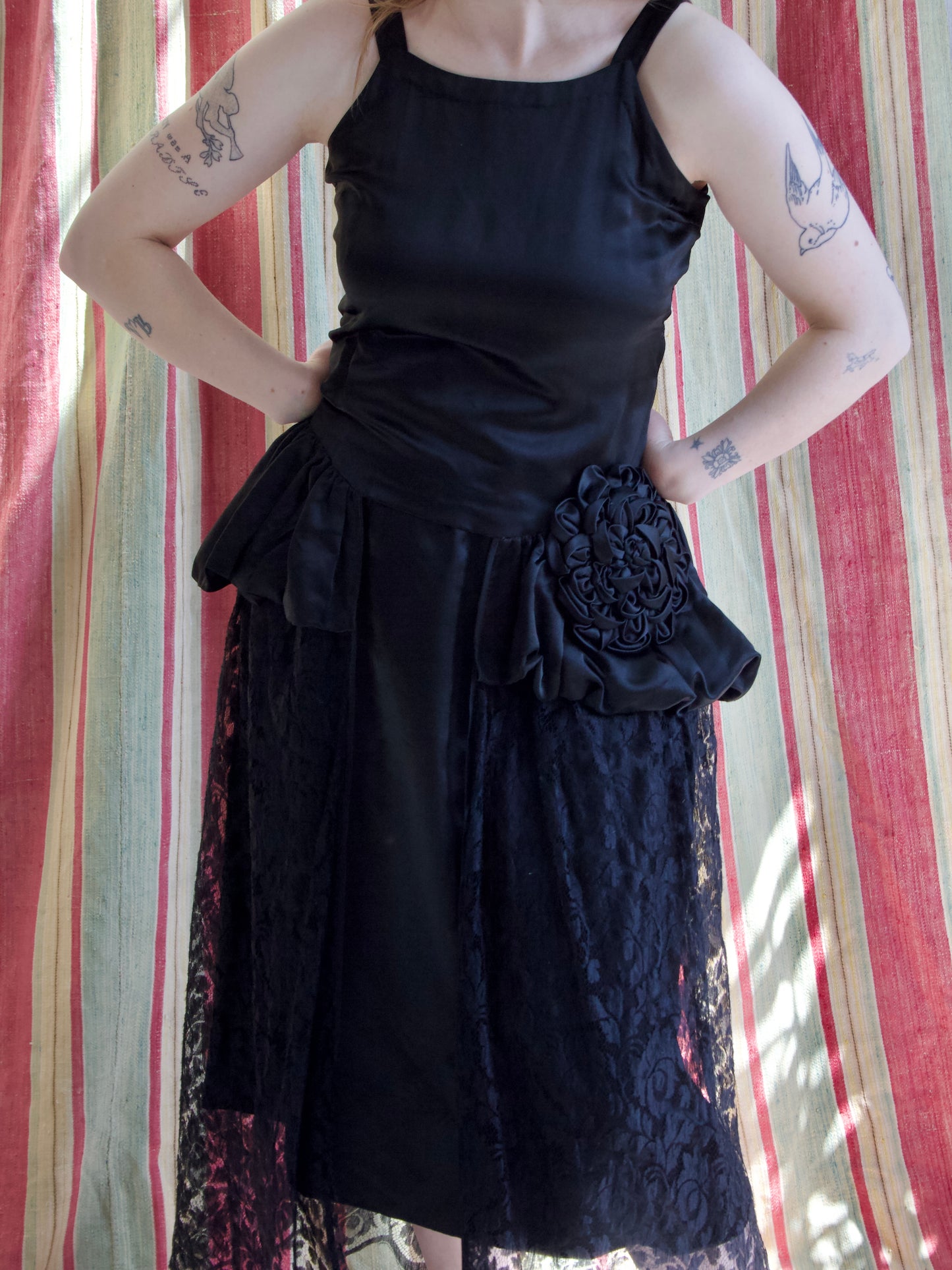 Antique 1920s Robe De Style-Esque Satin & Lace Dress
