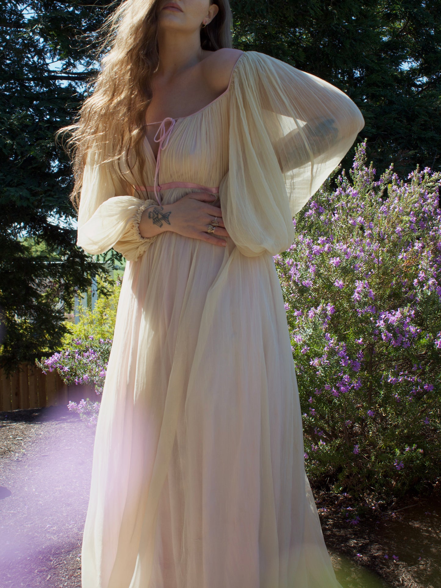 1820s/1920s Style Crinkle Gauze Empire Waist Trained Gown