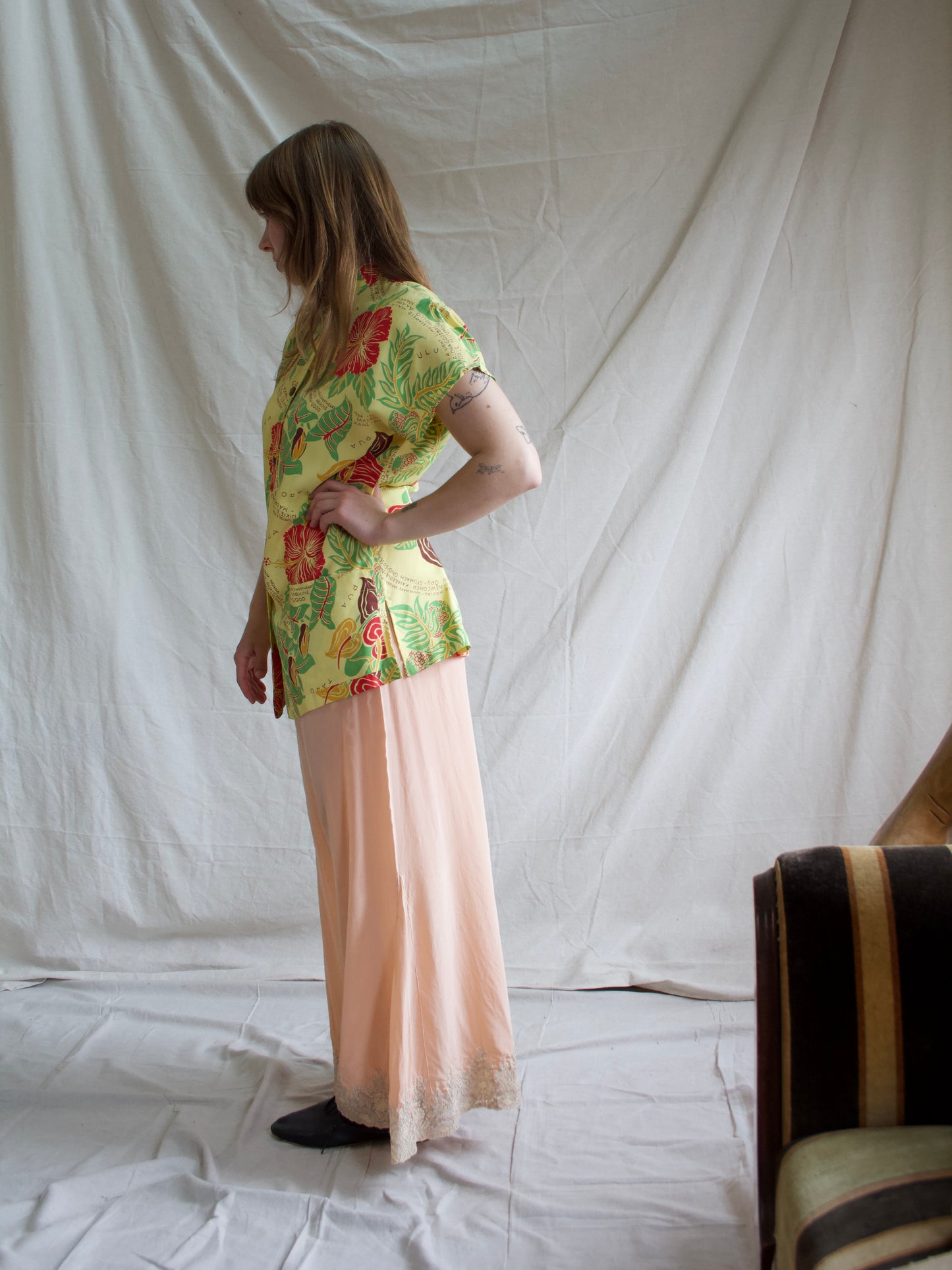 1940s Hawaiian Hibiscus Printed Cold Rayon Mandarin Collar Tunic