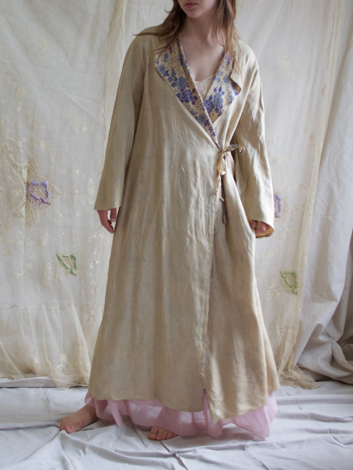 Antique 1920s Reversible Flutter Sleeve Floral Pongee Silk Robe
