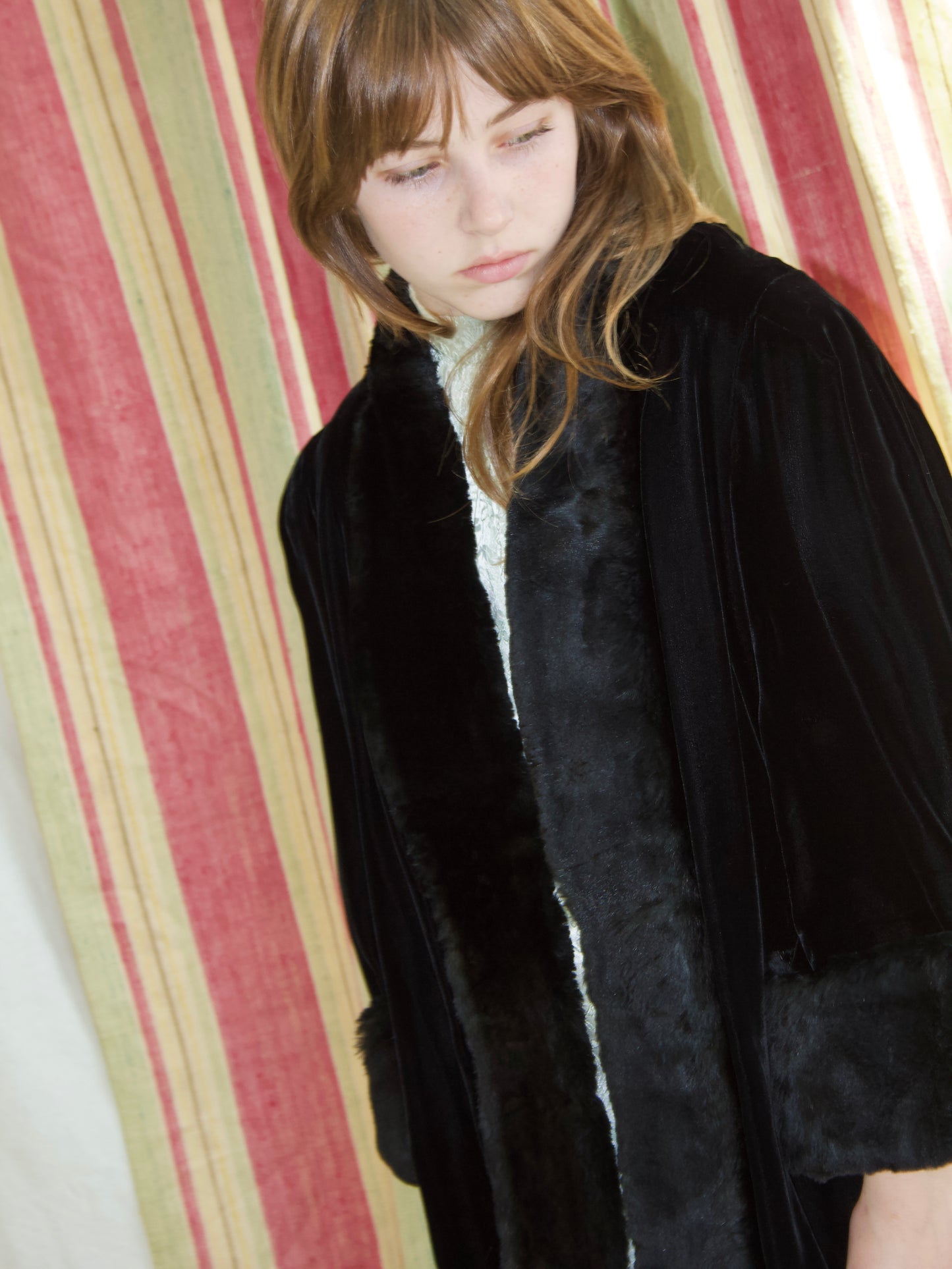 Antique 1920s Jet Black Silk Velvet & Fut Trim Coat