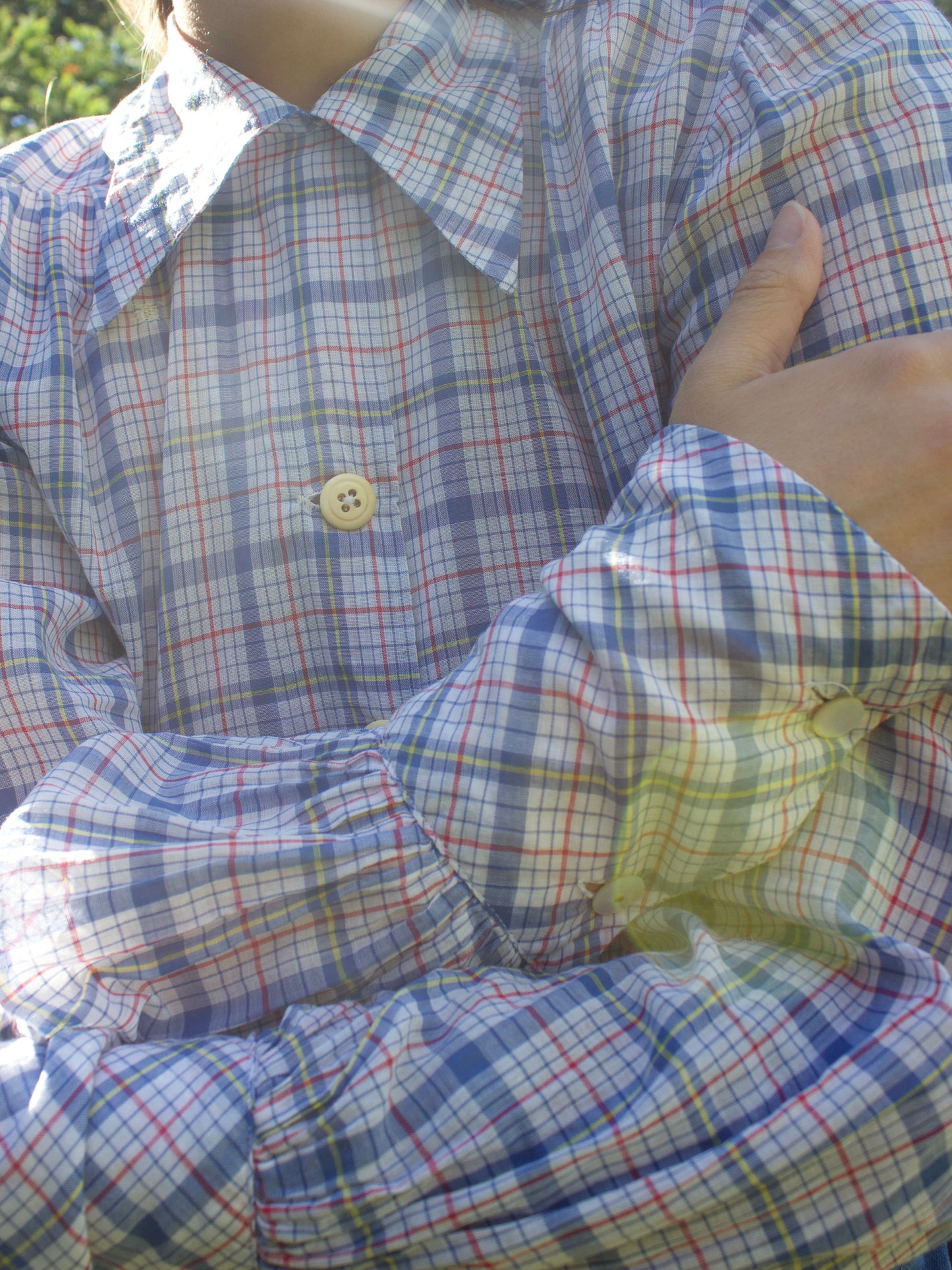 1940s Bishop Sleeve Plaid Cotton Blouse
