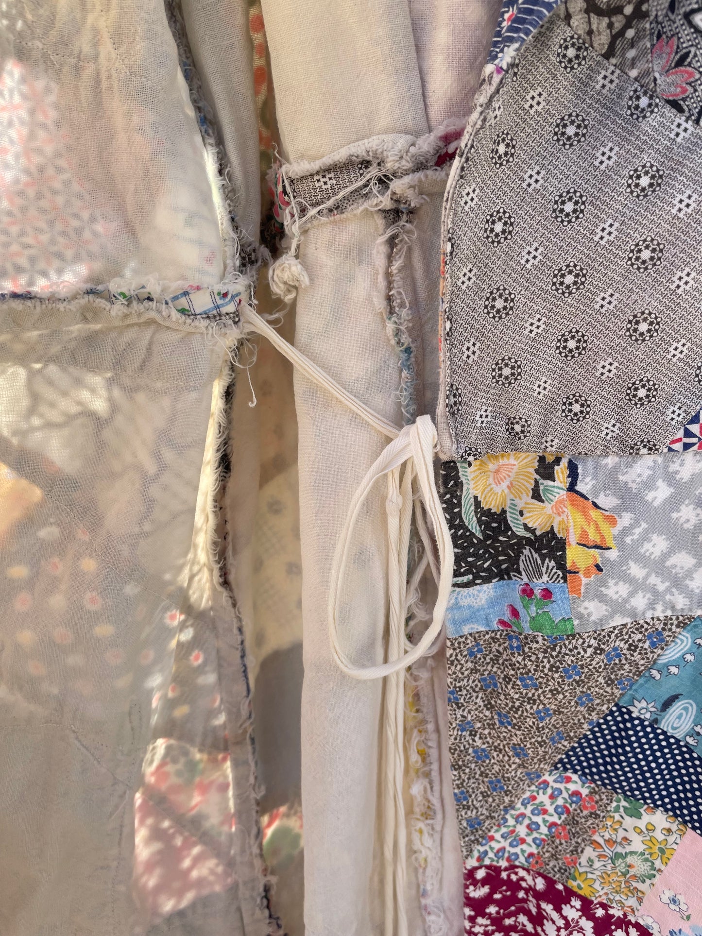 1930s Cotton Crazy Quilt Wrap Style Robe/ Dressing Gown