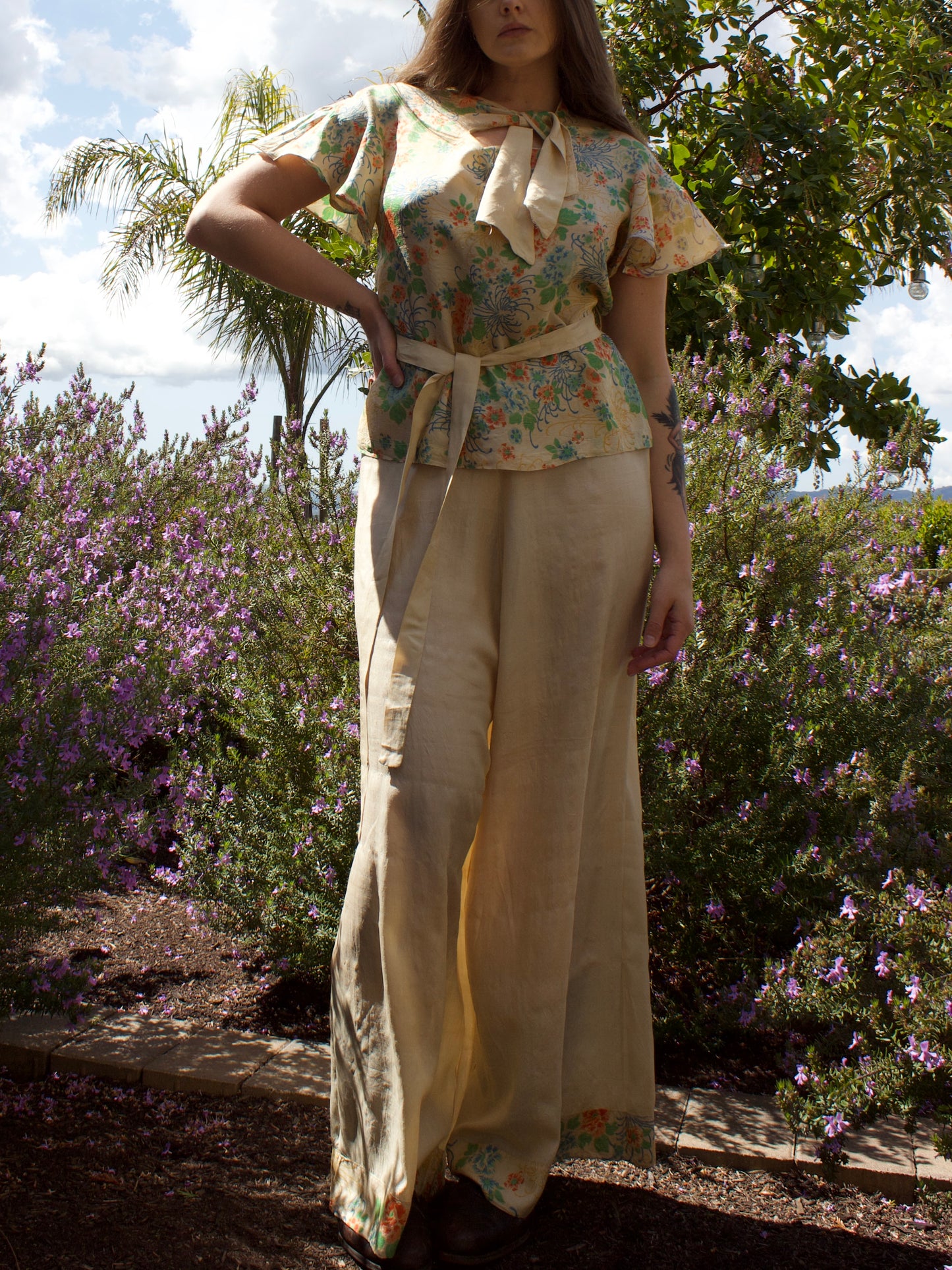 Antique 1920s Pongee Silk Flutter Sleeve 2 Piece Palazzo Pant Set