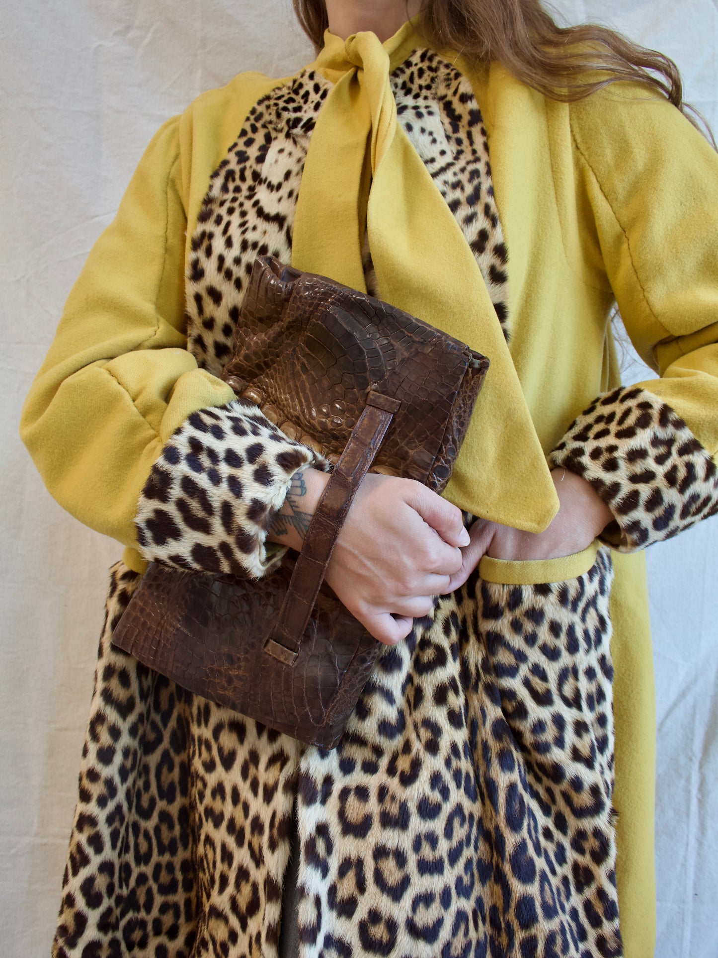 1940s Large Alligator Leather Clutch