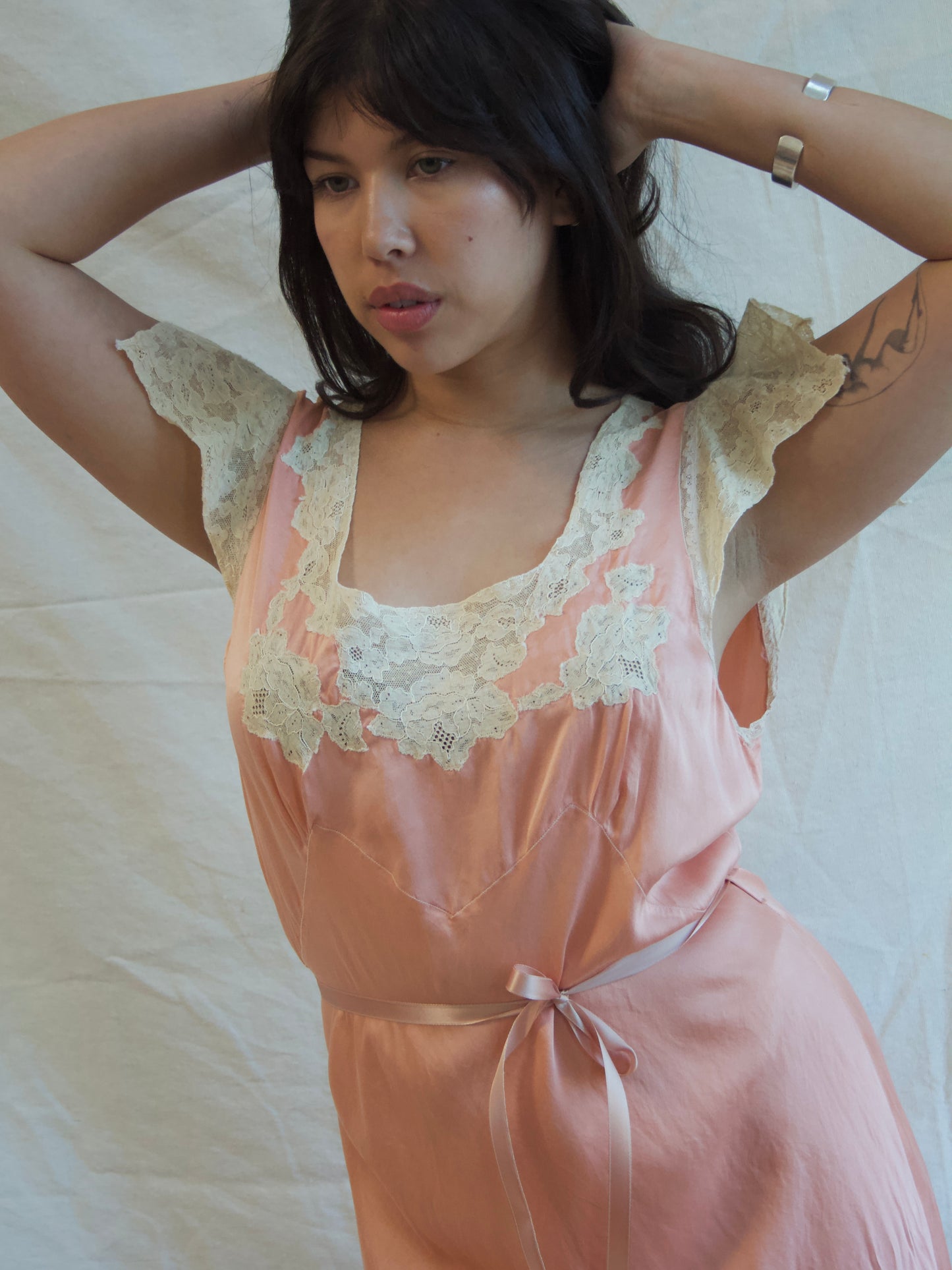 1930s Mauve Silk & Lace Cap Sleeve Bias Cut Braided Belt Slip Dress