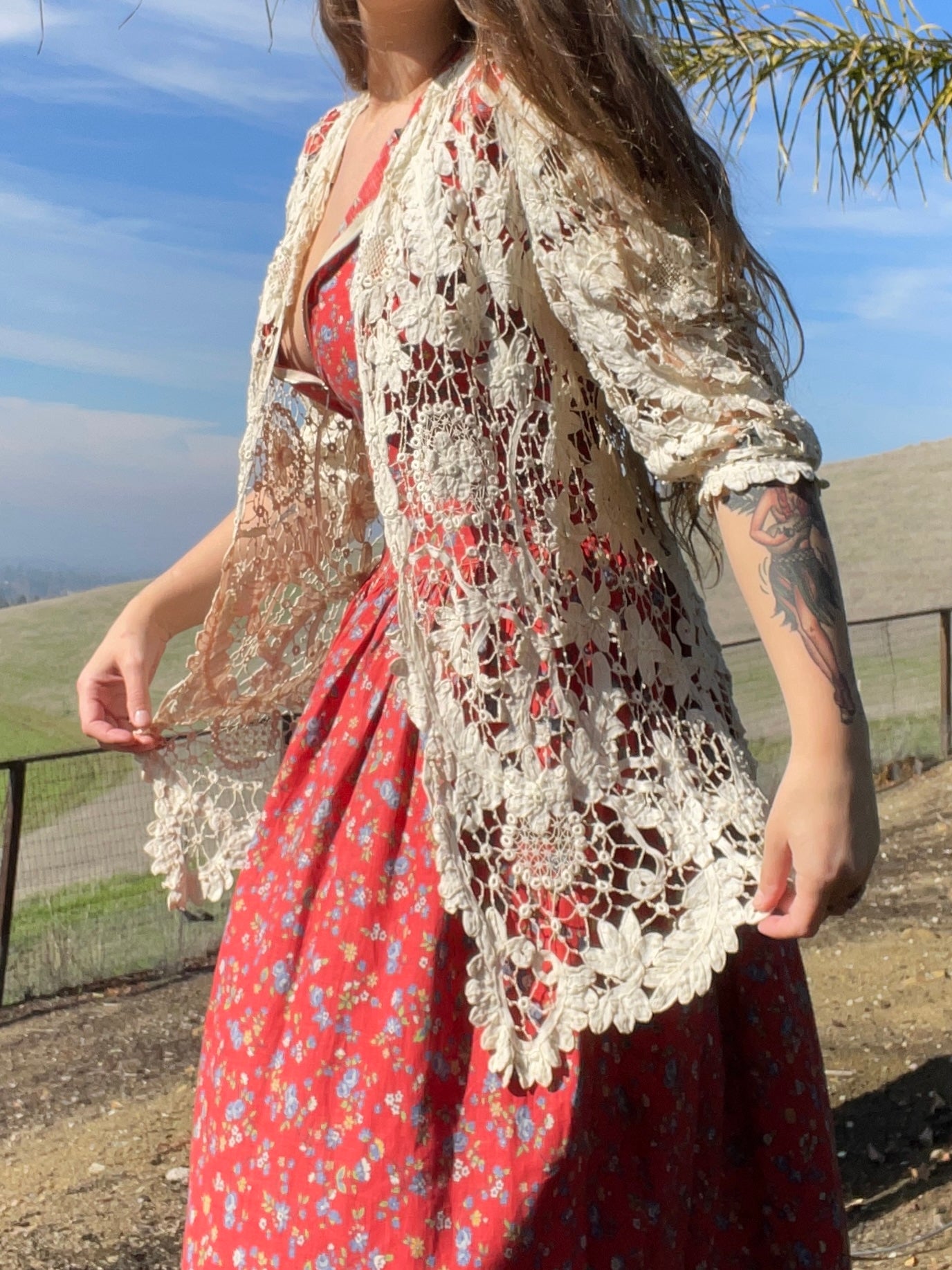 1890s Battenburg Tape Lace Mutton Sleeve Jacket