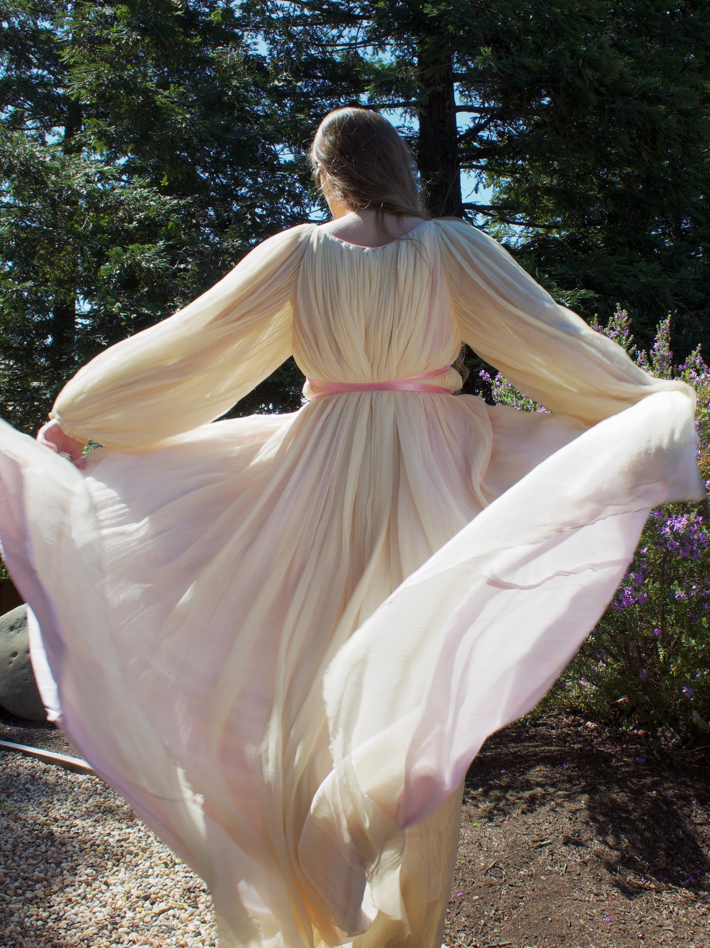 1820s/1920s Style Crinkle Gauze Empire Waist Trained Gown