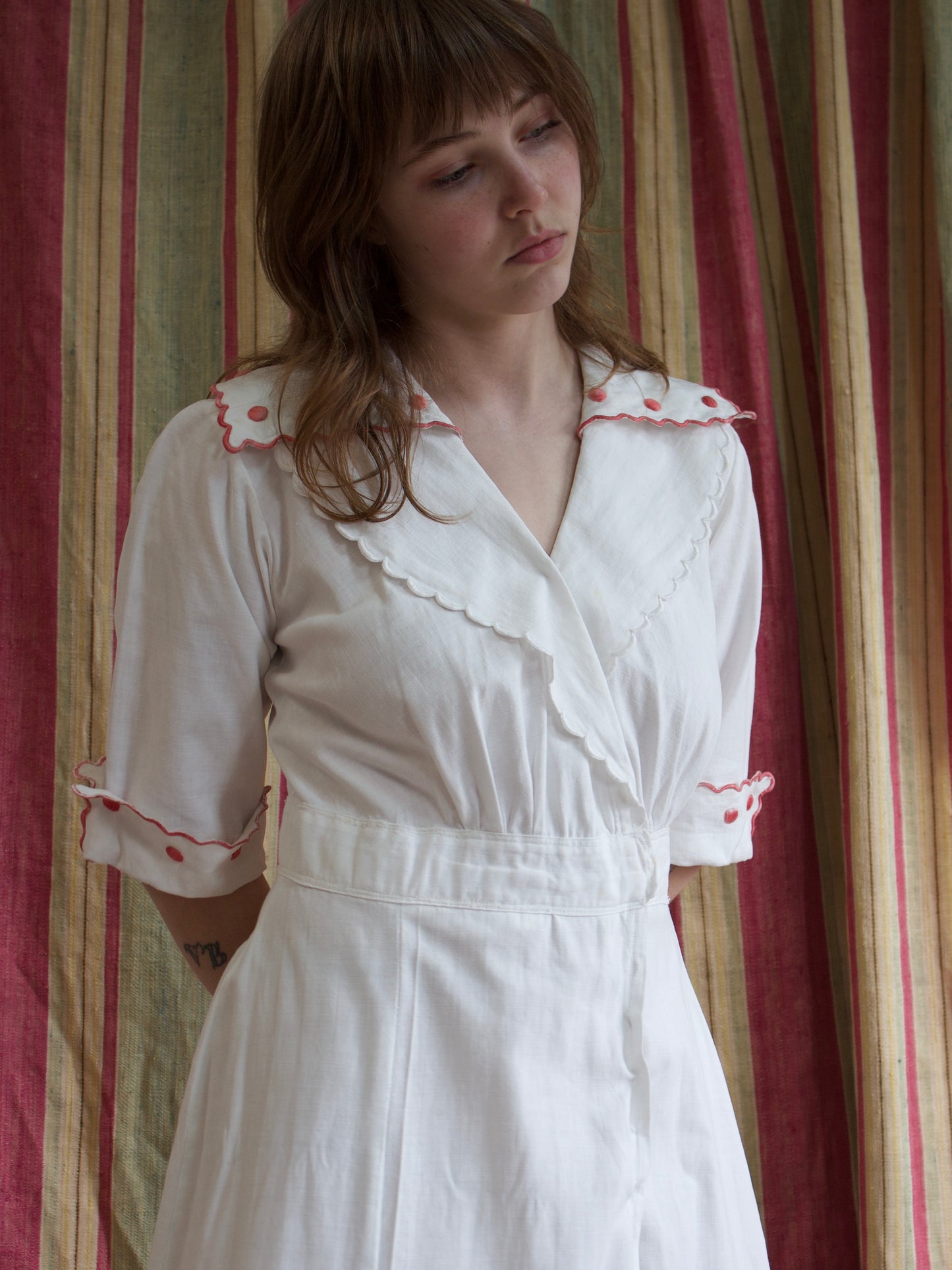 Edwardian Scalloped Hem Ivory Linen Sportswear Summer Dress