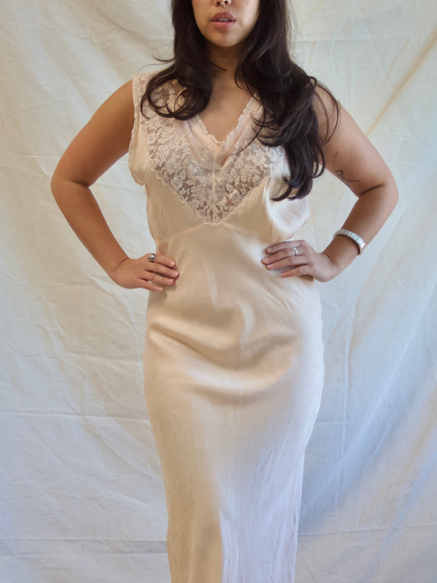 1930s Pale Pink & Lace Bias Cut Slip Dress