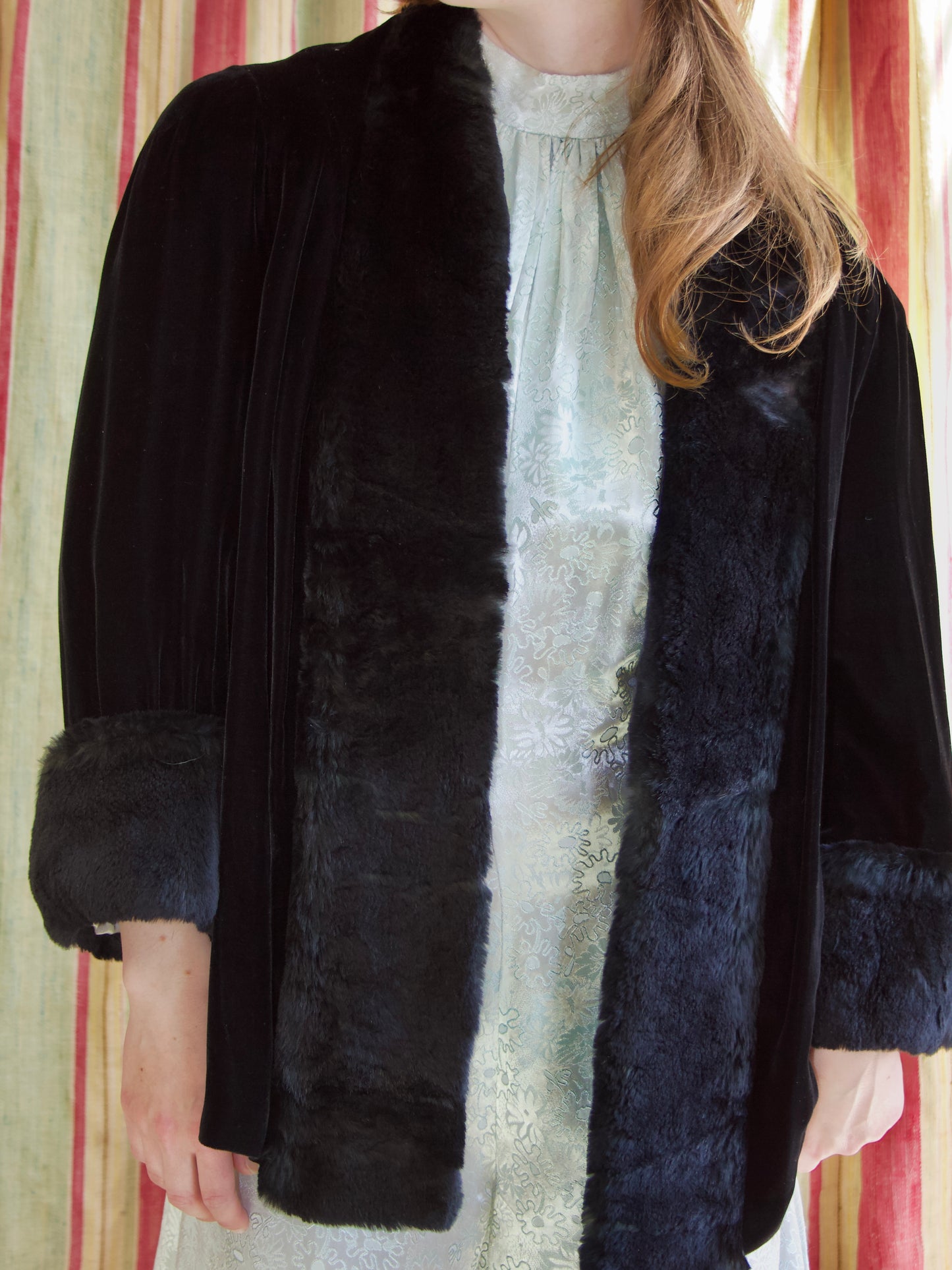 Antique 1920s Jet Black Silk Velvet & Fut Trim Coat