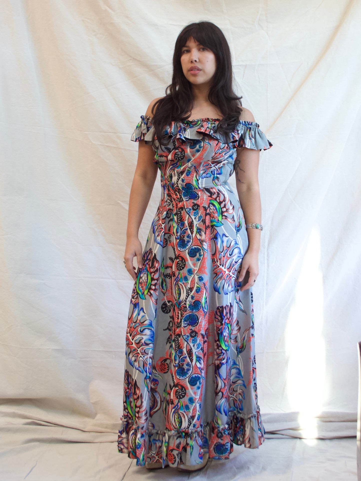 1940s Hawaiian Silk Holo Muu Dress