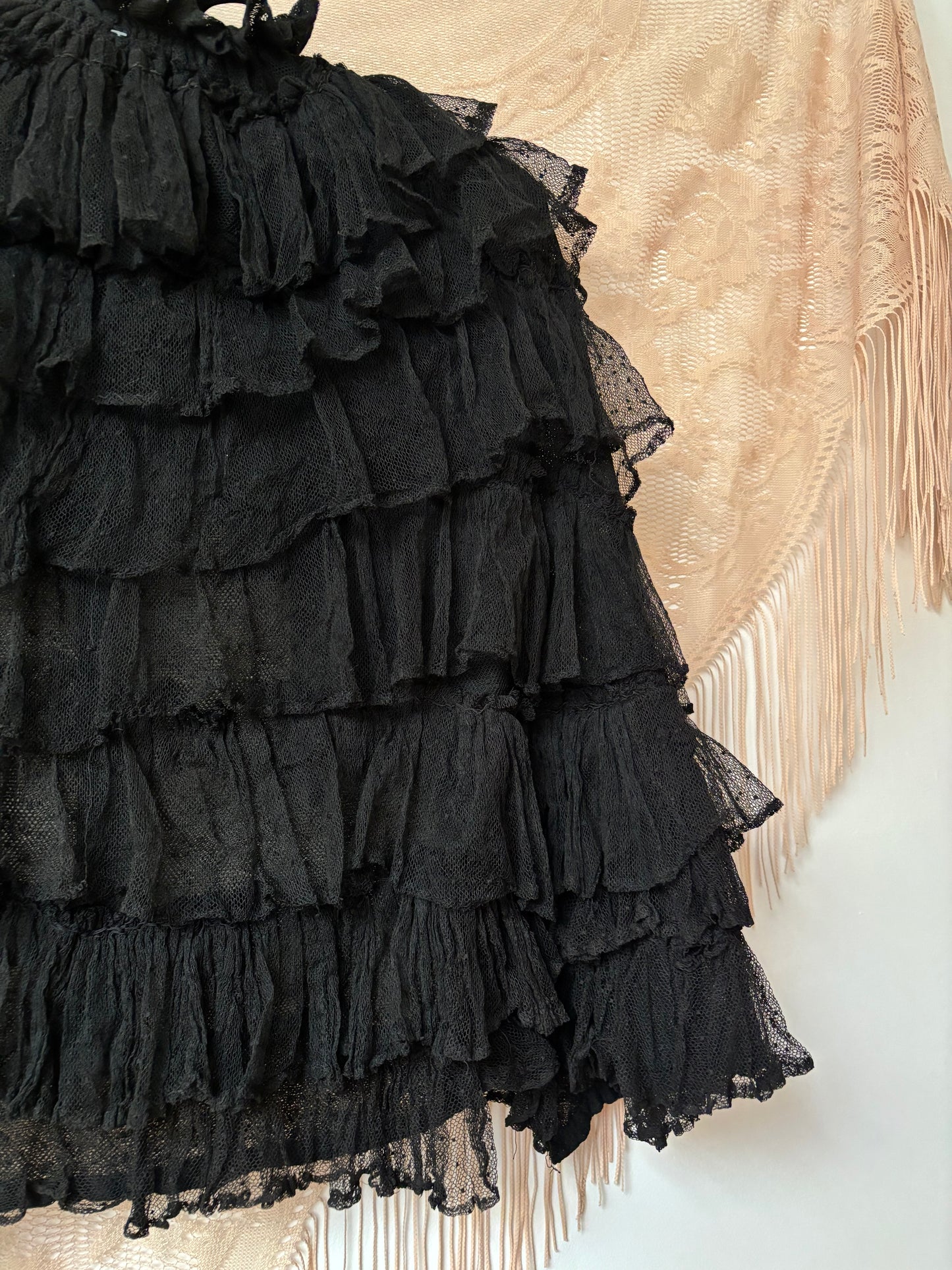 Antique Edwardian Tiered Ruffle Lace Tie Neck Mourning Cape