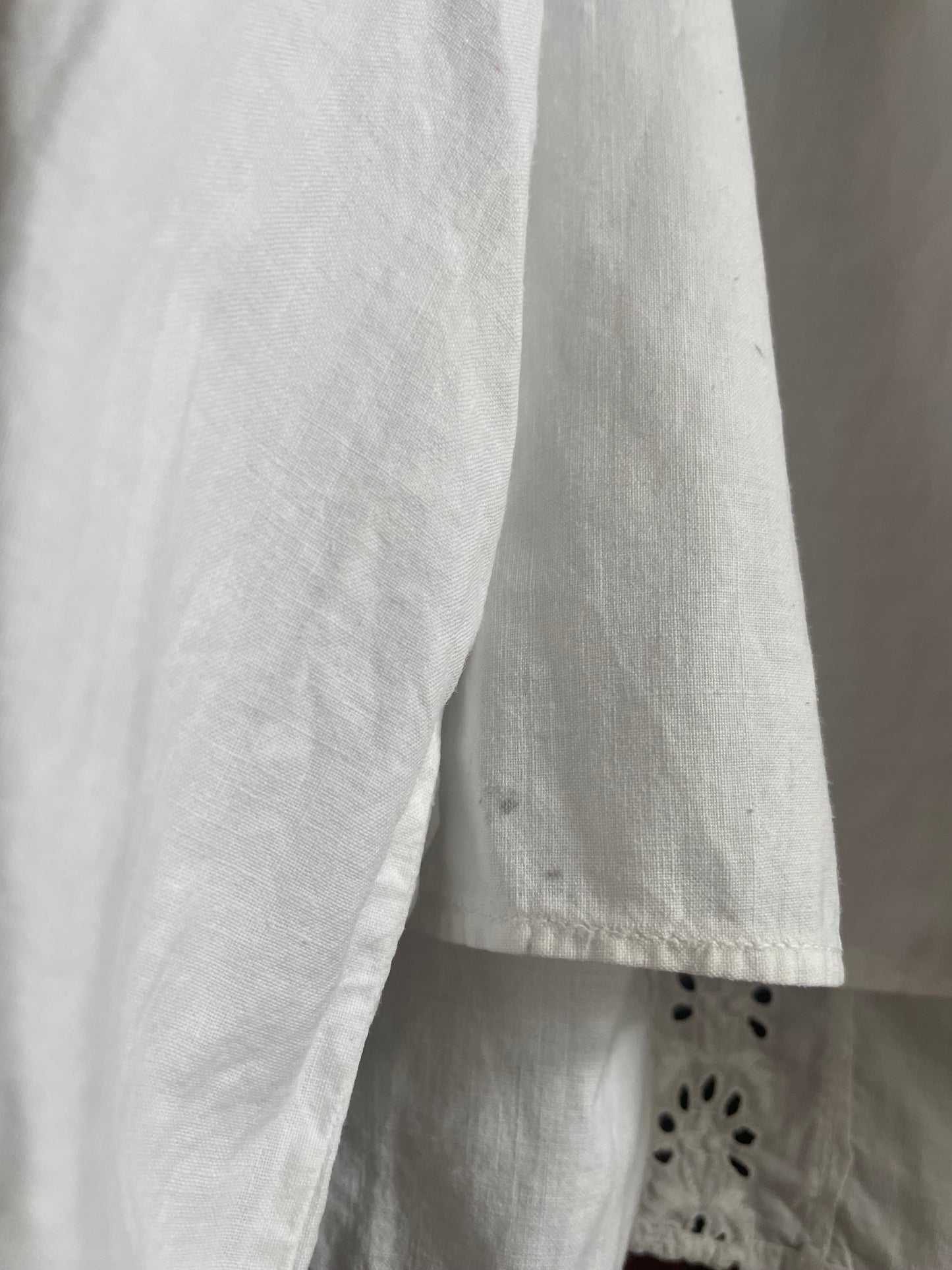 1920s/1930s Eyelet Cotton Bell Sleeve Folk Blouse