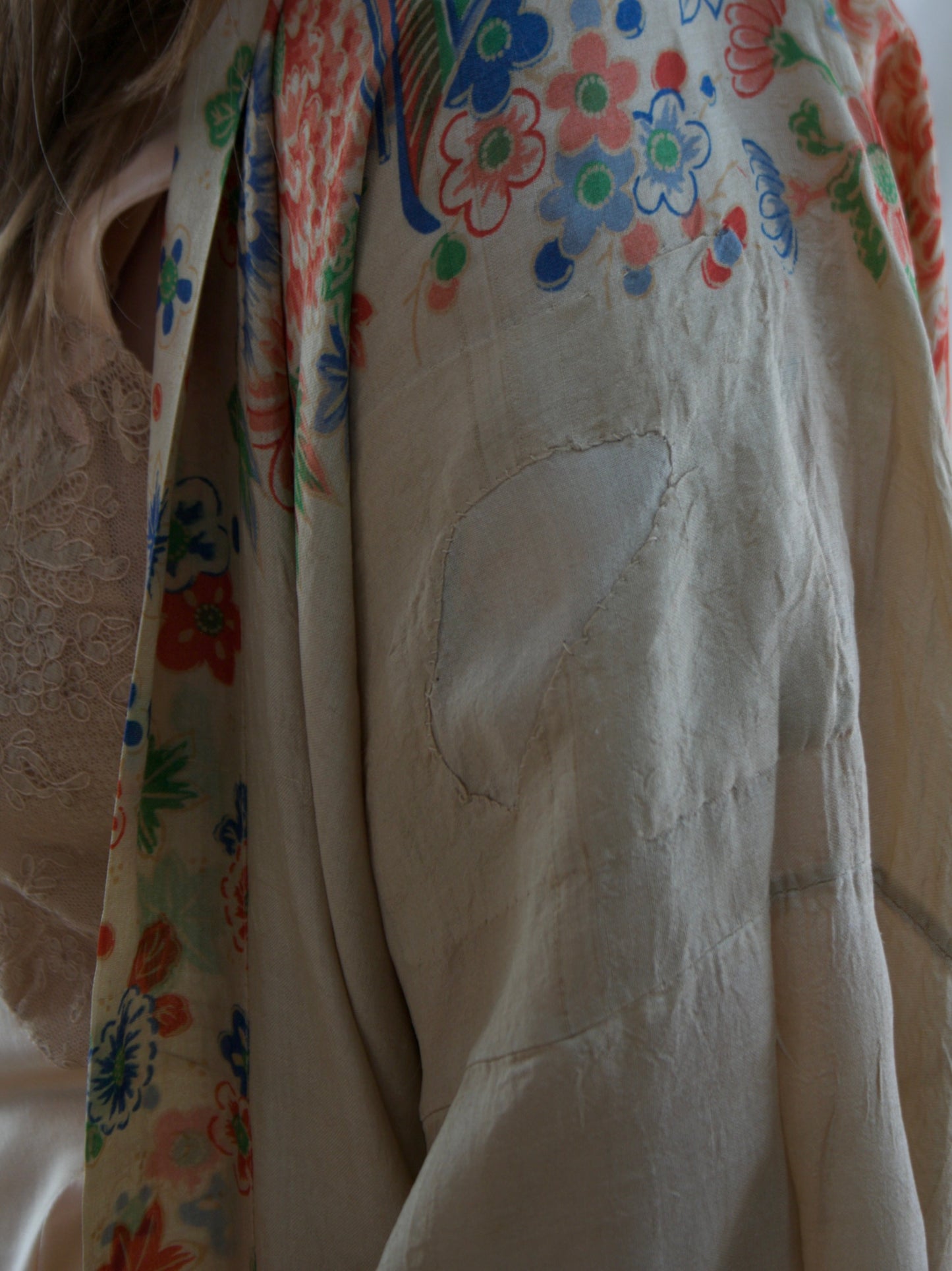 Antique Japanese Pongee Silk Tie Waist Robe