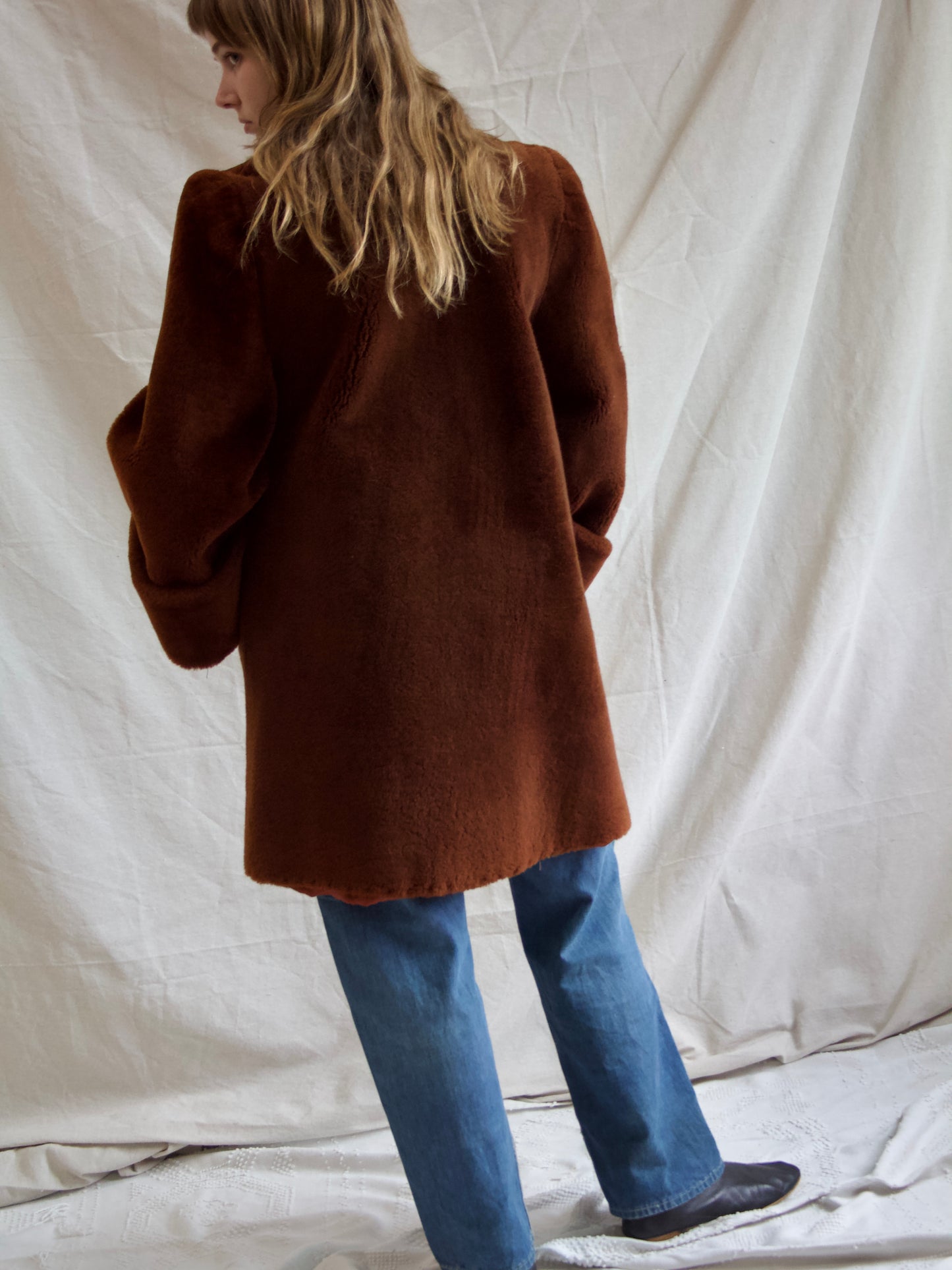 1940s Strong Shoulder Mouton Coat