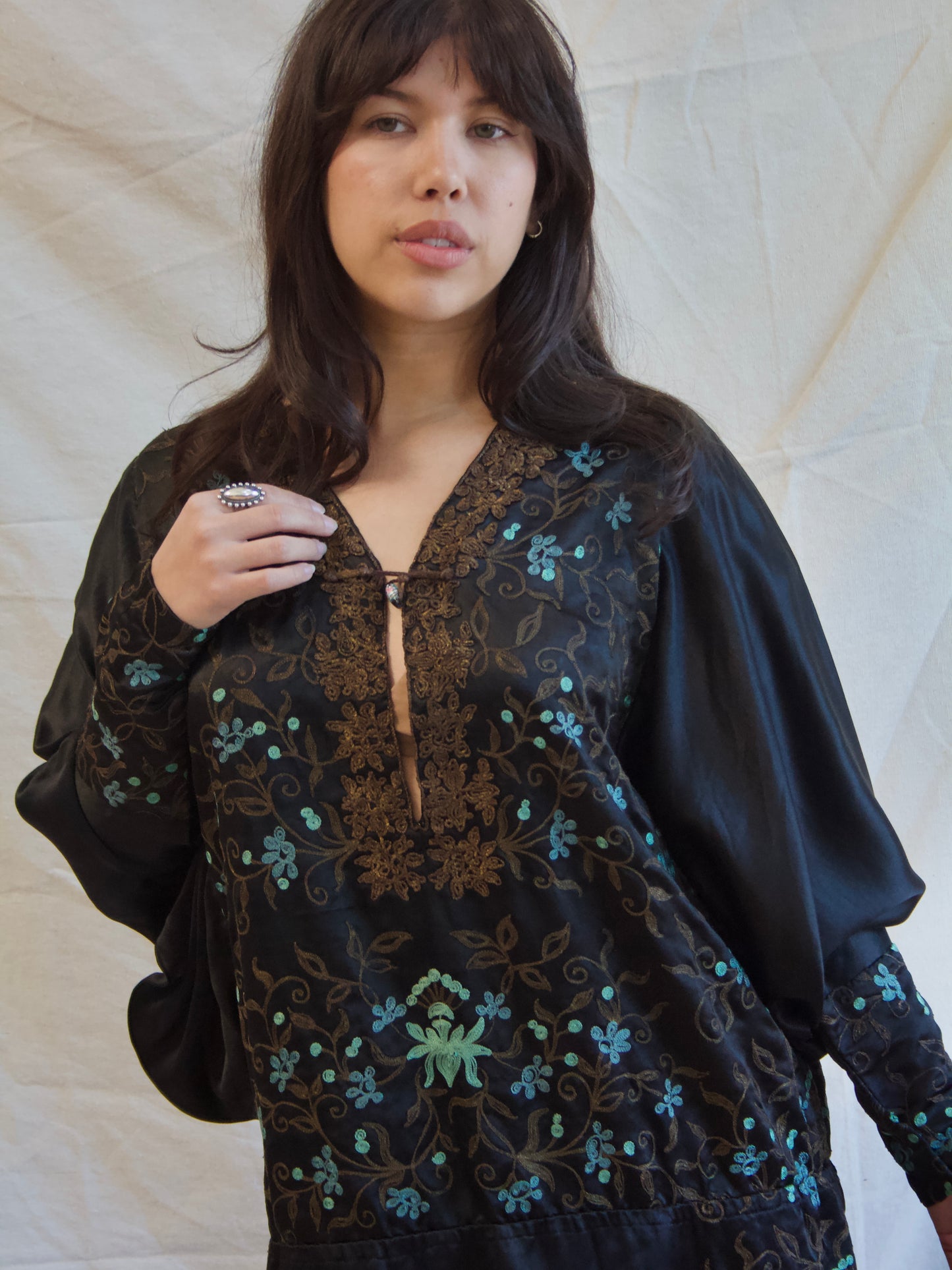 Antique 1920s Embroidered Lamé Batwing Sleeve Drop-waist Silk Dress