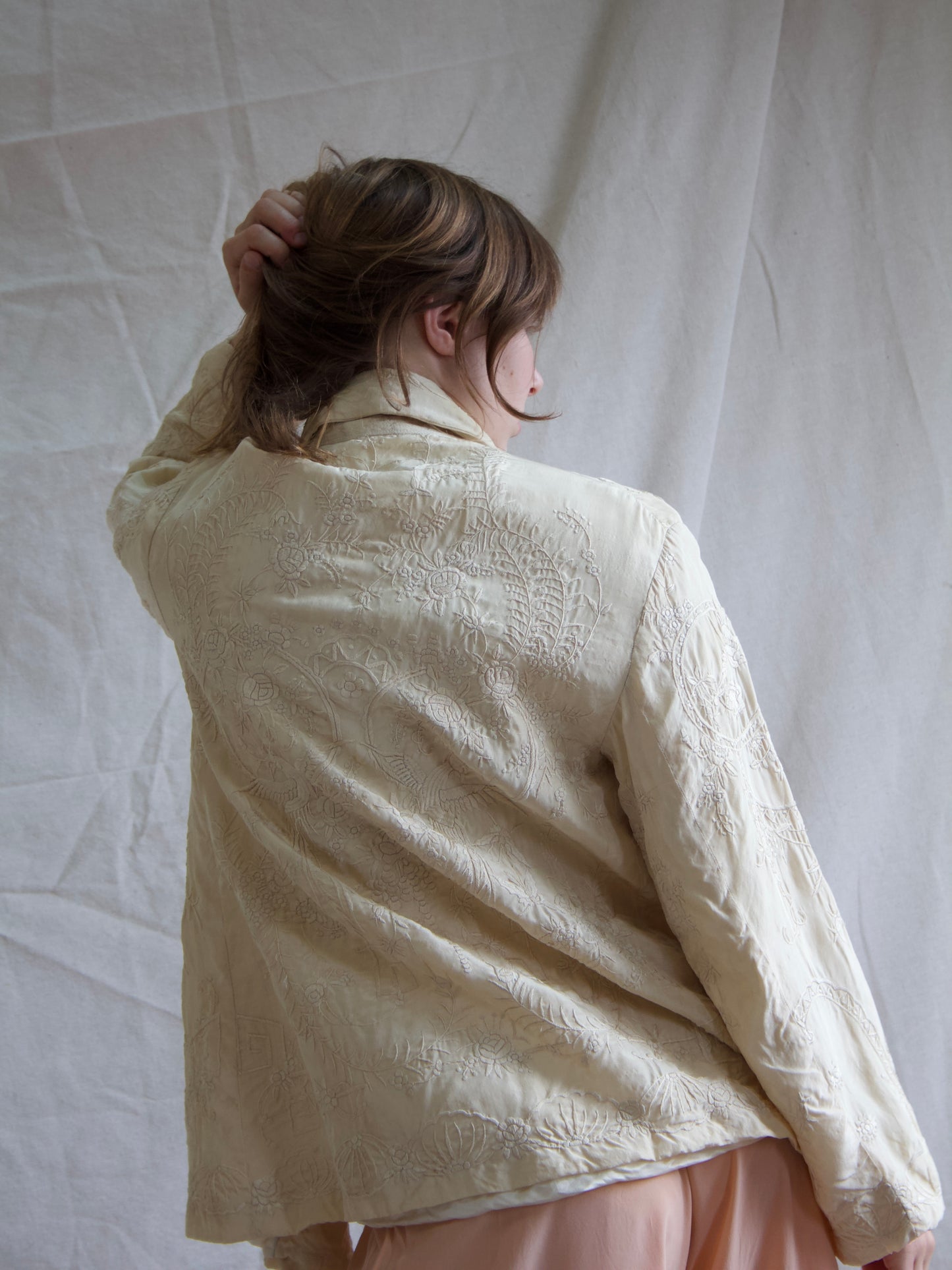 Antique 1920s Cream Silk Embroidered Chinese Jacket