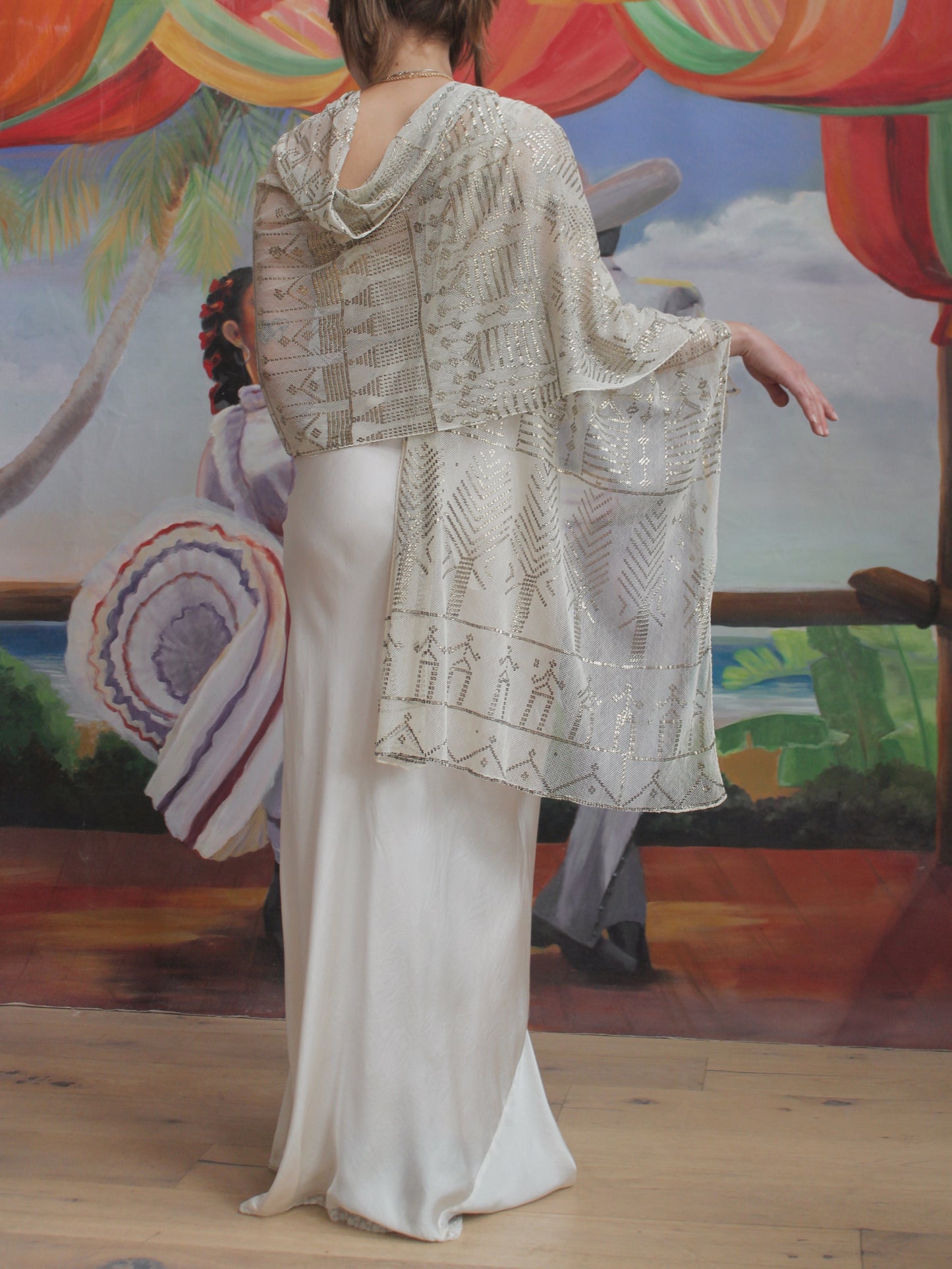 Antique 1920s Cream Assuit Hammered Metal Shawl