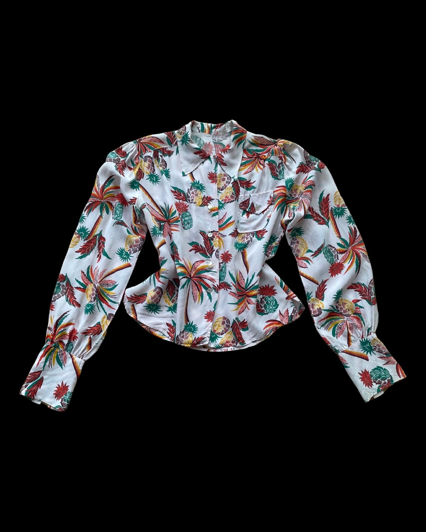 1940s Cold Rayon Loop Collar Palm Tree & Pineapple Print Bishop Sleeve Hawaiiana Blose