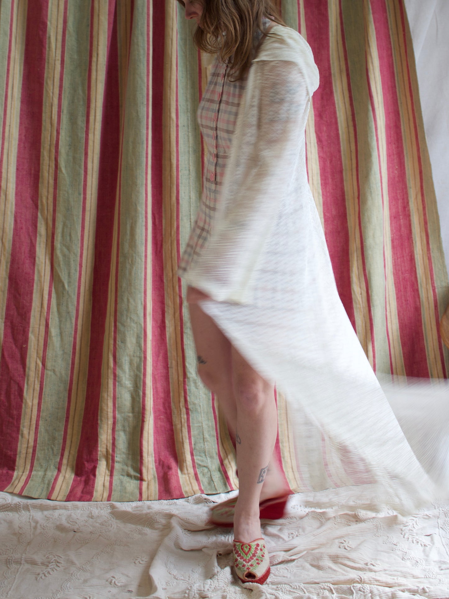 1950s Zip Front Open Knit Weave Hooded Bell Sleeve Beach Dress