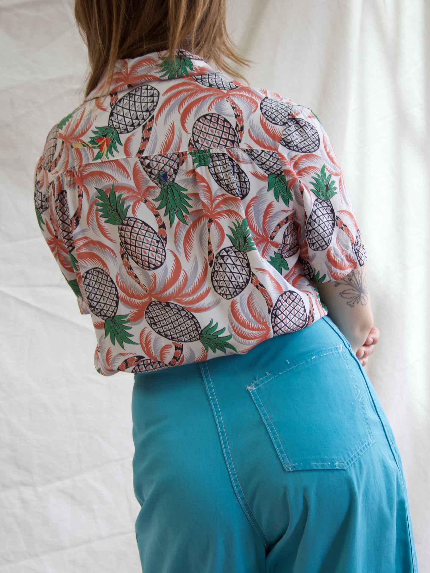 1940s Cold Rayon Aloha Pineapple Front Hawaiian Women's Shirt