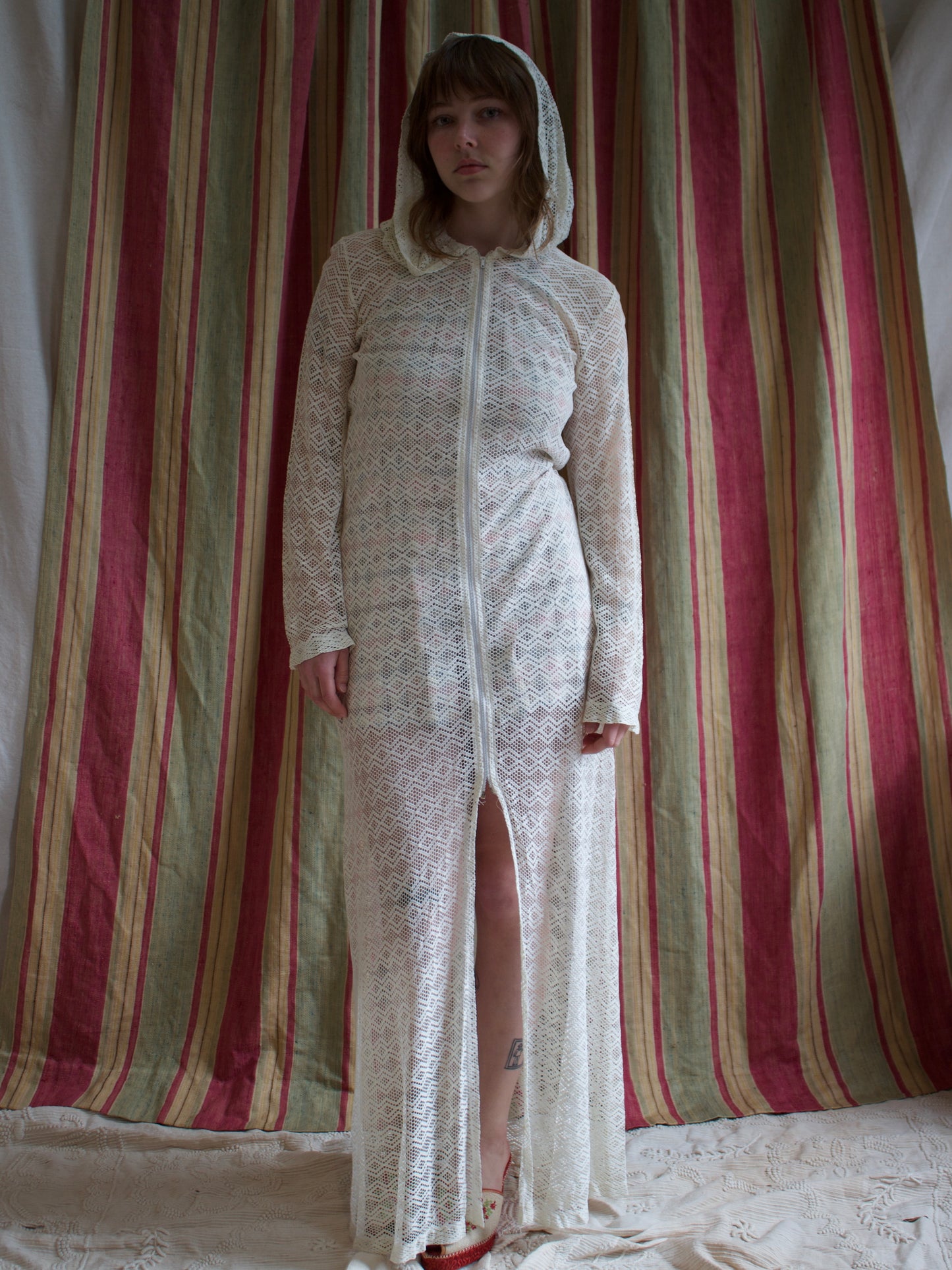 1950s Zip Front Open Knit Weave Hooded Bell Sleeve Beach Dress