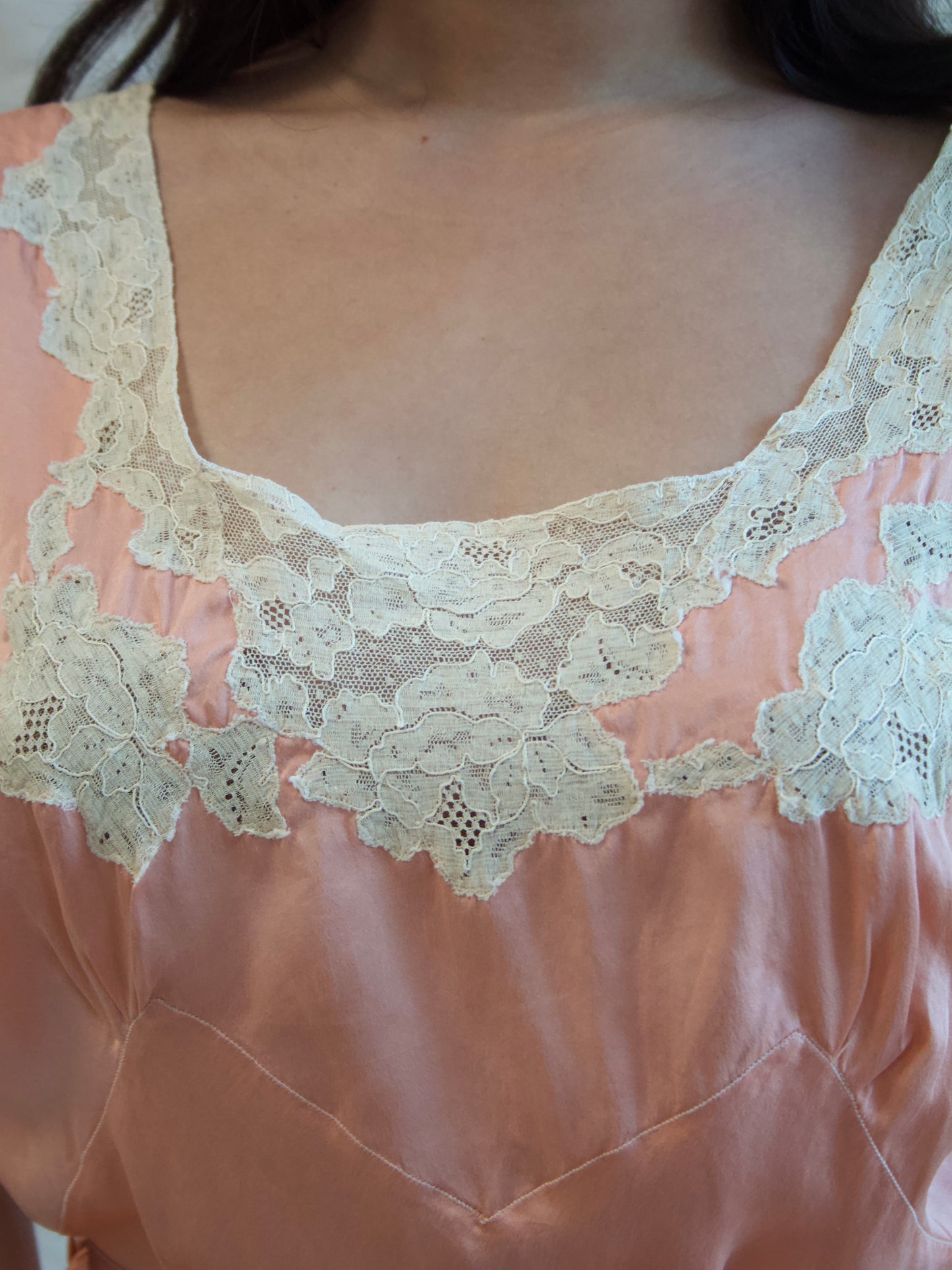 1930s Mauve Silk & Lace Cap Sleeve Bias Cut Braided Belt Slip Dress