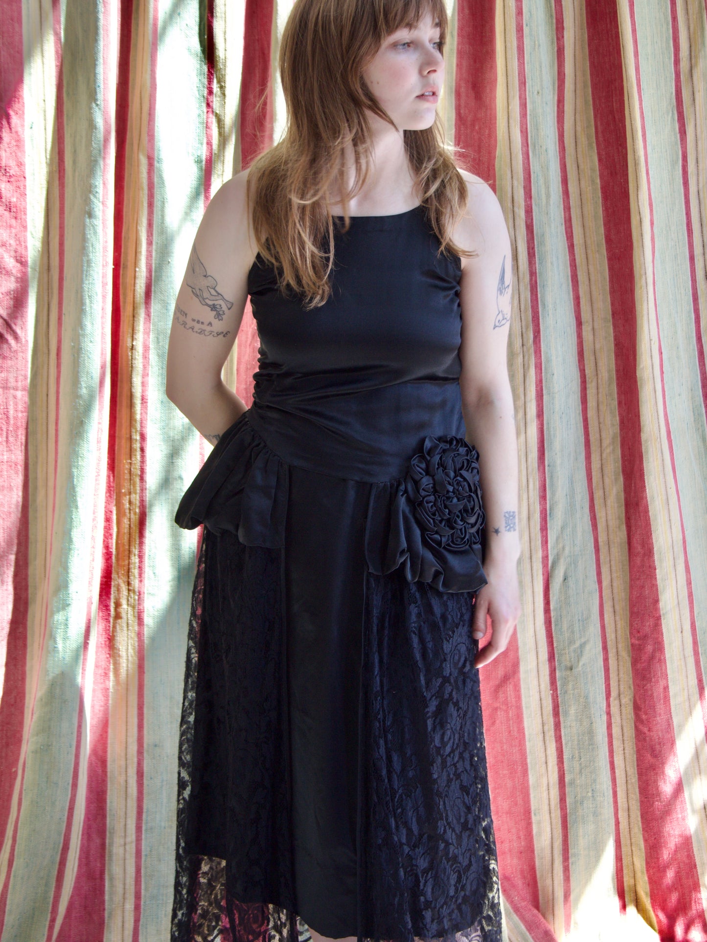 Antique 1920s Robe De Style-Esque Satin & Lace Dress