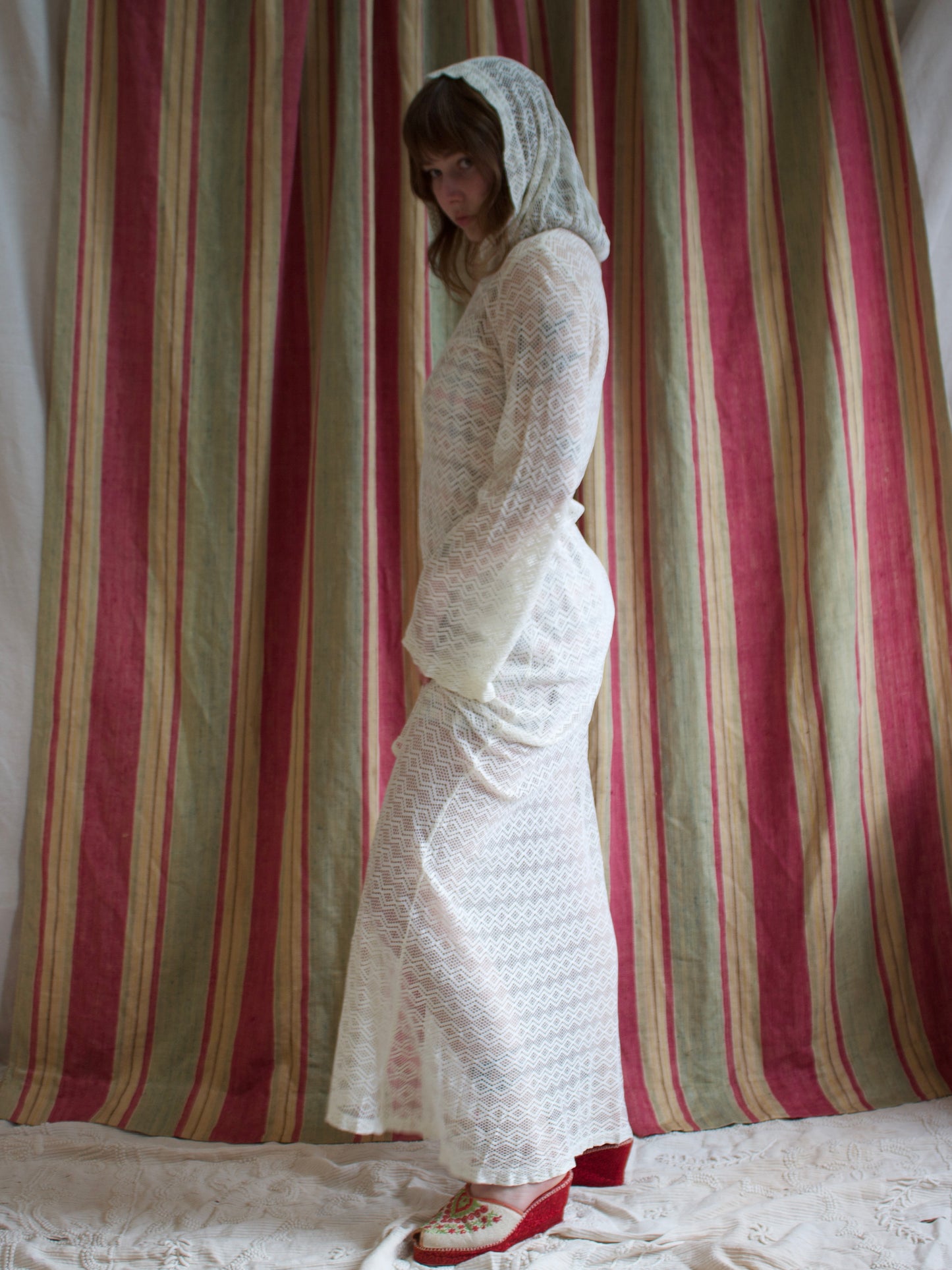 1950s Zip Front Open Knit Weave Hooded Bell Sleeve Beach Dress
