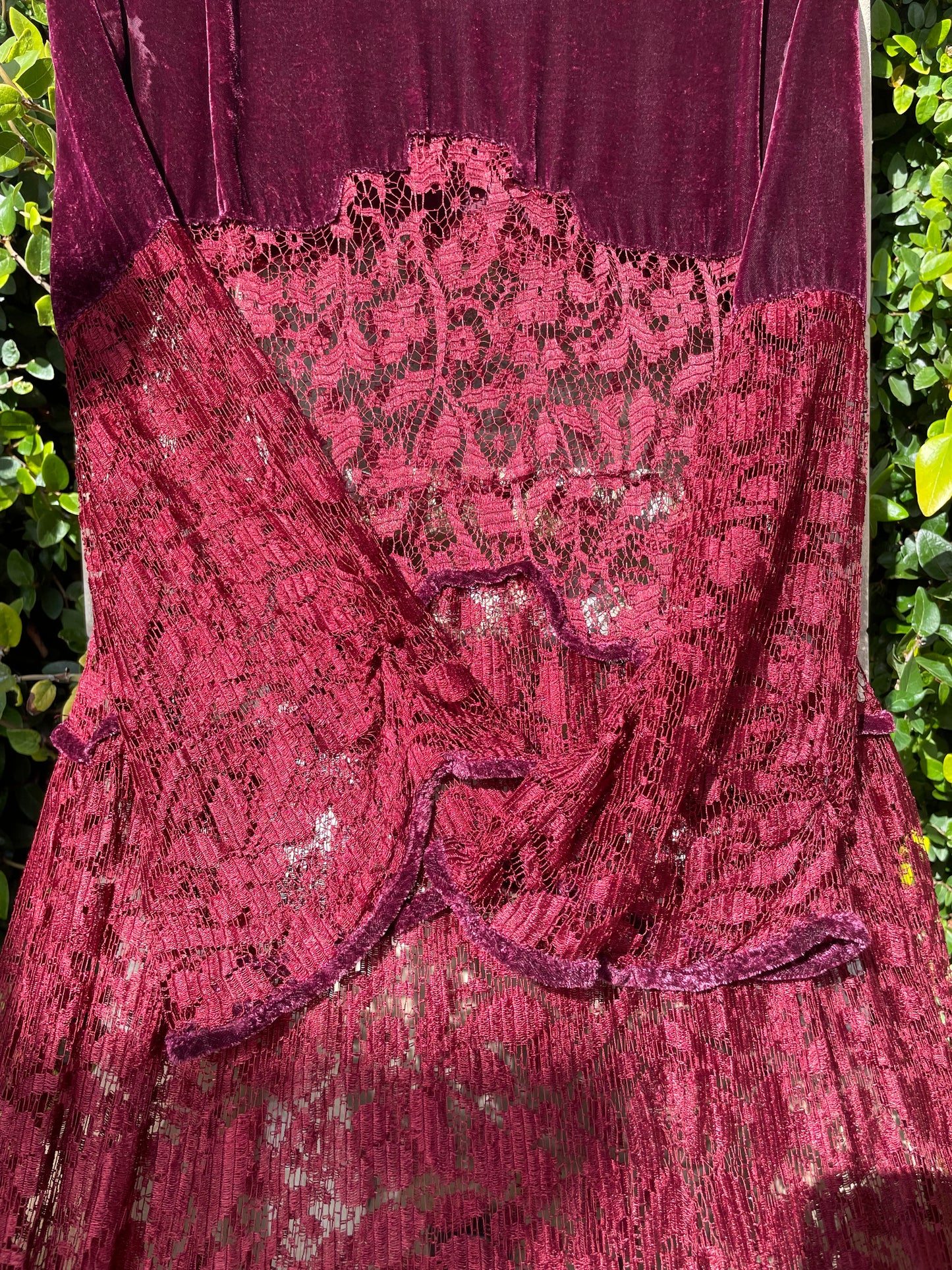 1920s Merlot Silk Velvet & Lace Bell Sleeve Dress