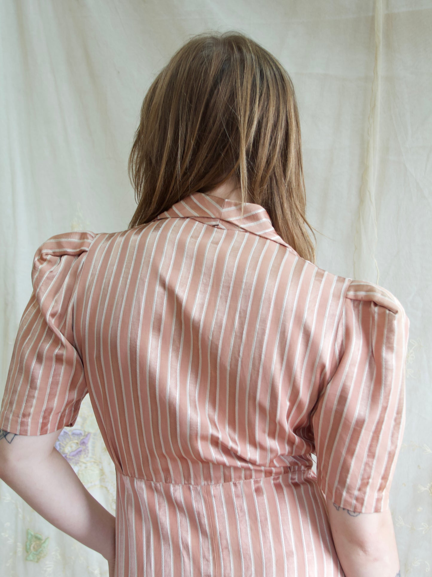 1940s Striped Puff Sleeve Rayon Wrap Dressing Gown