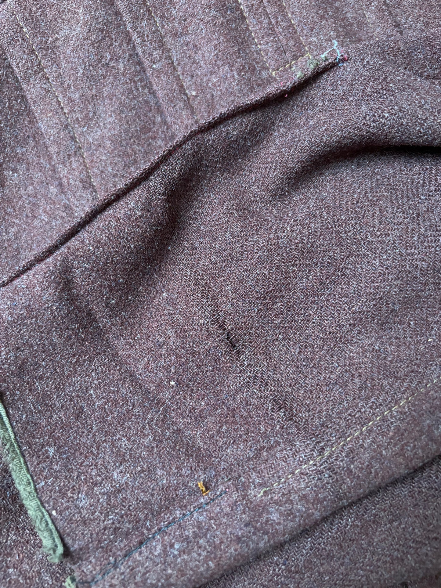 1930s 'Ralph-Pugh Top Notch Leater Sportswear' Mauve Wool Talon Bell Zip Pleat Back Side Cinch Jacket