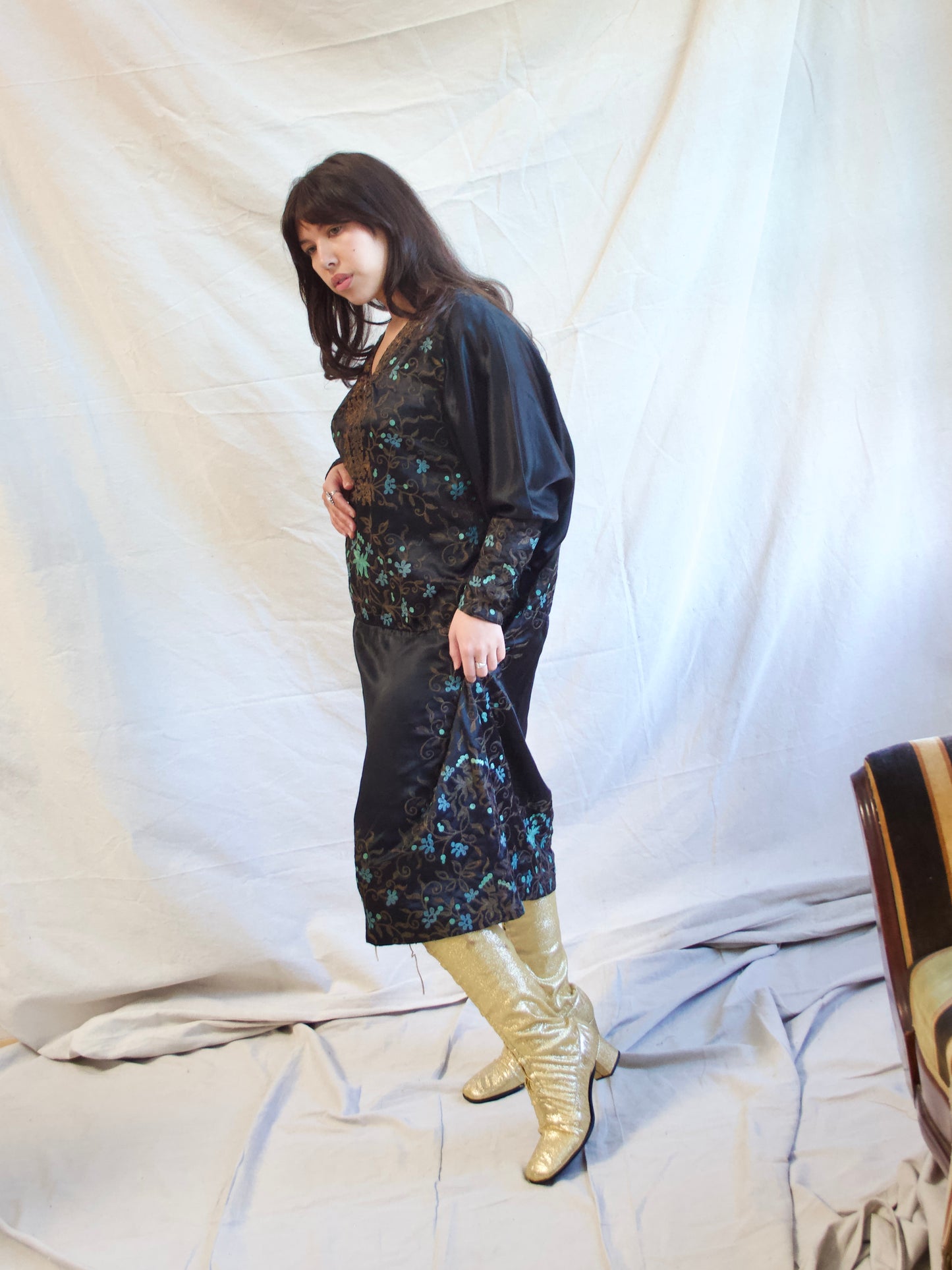 Antique 1920s Embroidered Lamé Batwing Sleeve Drop-waist Silk Dress