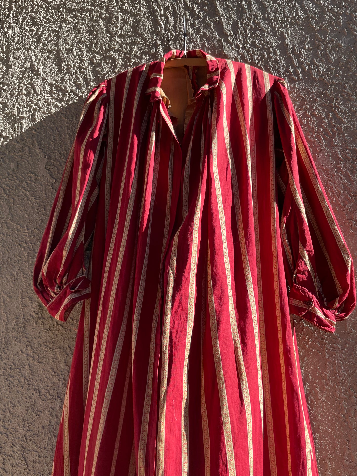 Primitive Victorian Turkey Red Calico Wrapper Gown