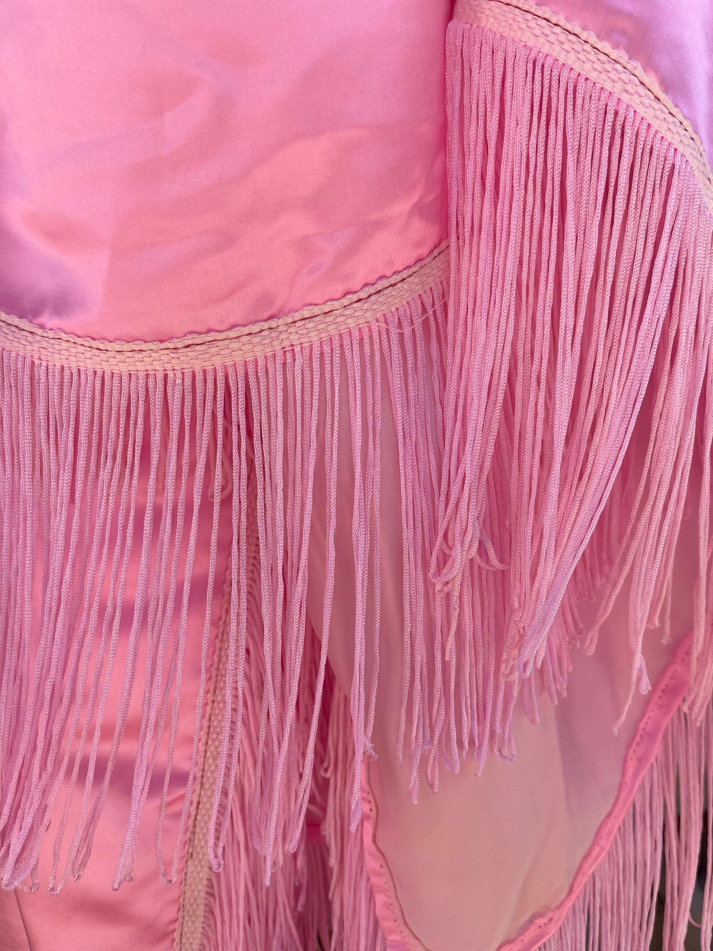 1940s Pepto Pink Chinese Loop Fringe Piano Shawl