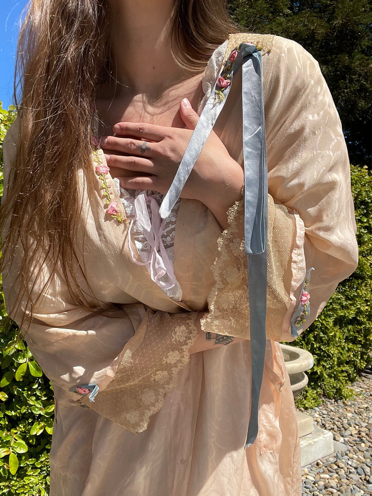 1920s Lace & Deco Floral Printed Silk Ribbon-work Robe