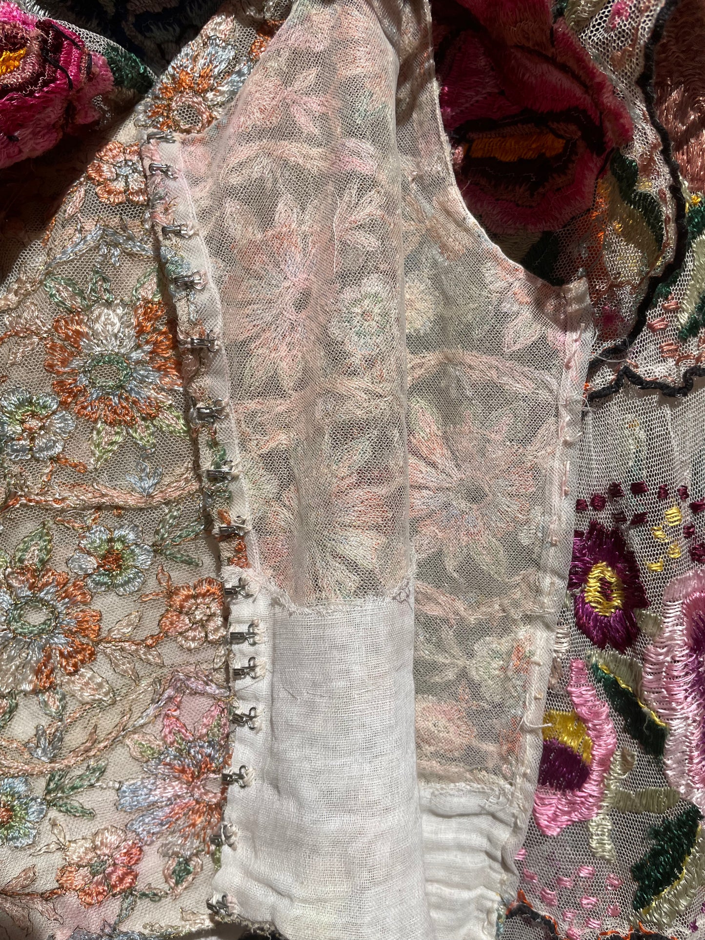 RARE Custom 1930s Chiapas Hand Embroidered Off The Shoulder Mexican Dress Ensemble