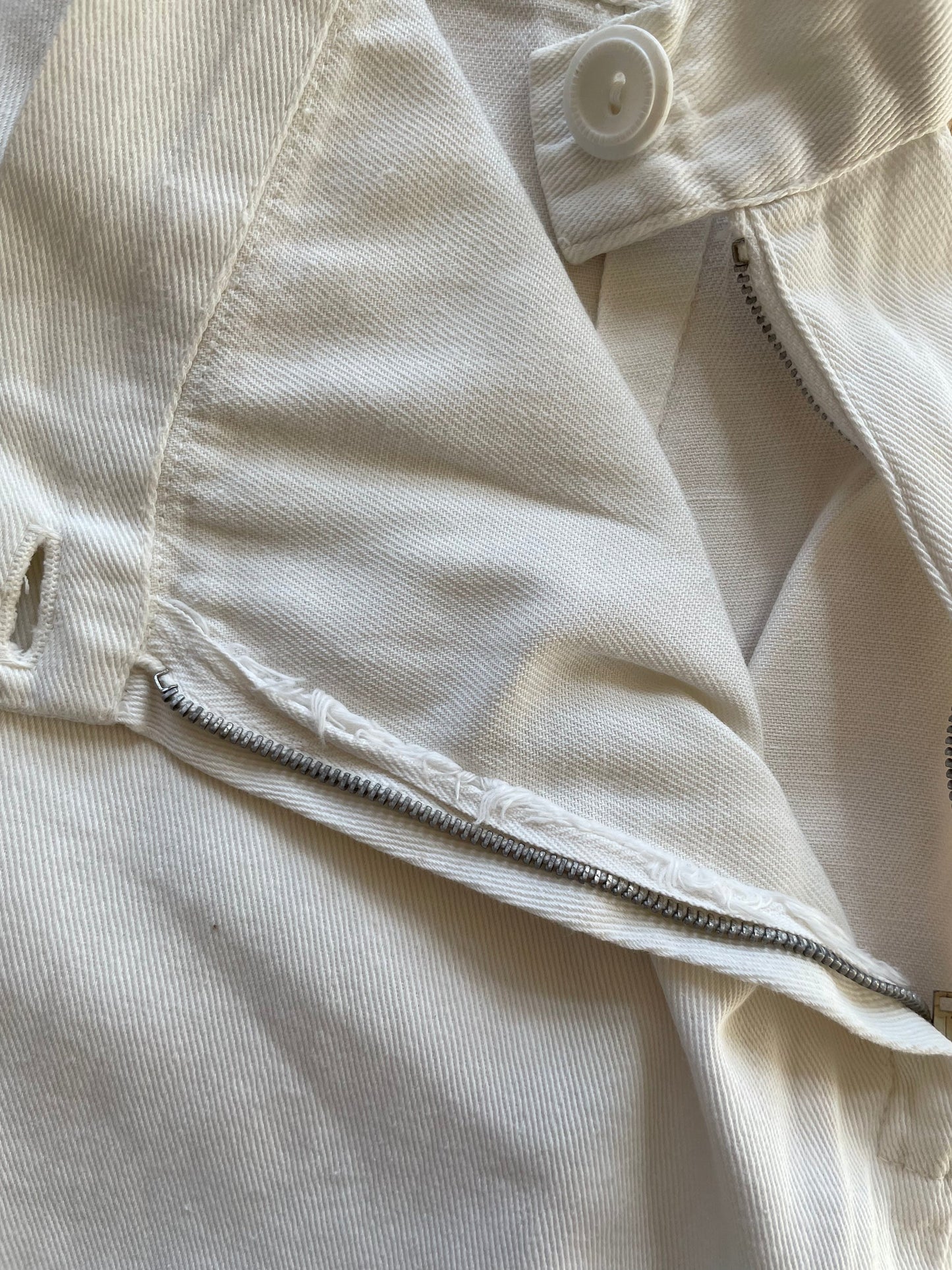 1950s Cotton Twill / Contrasting Print Hem Side Button Shorts