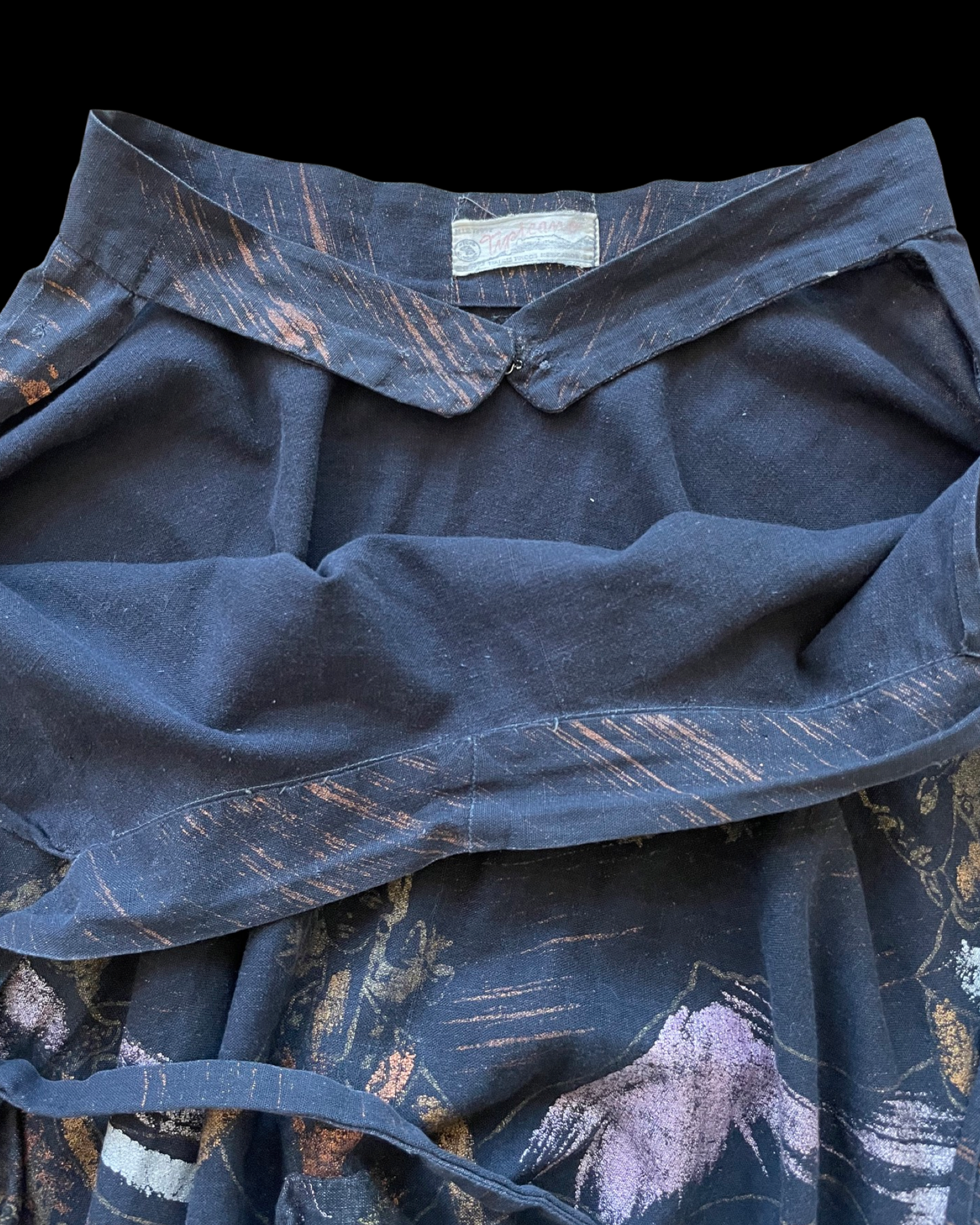1950s Souvenir ‘3-D Skirts’ Circle Skirt