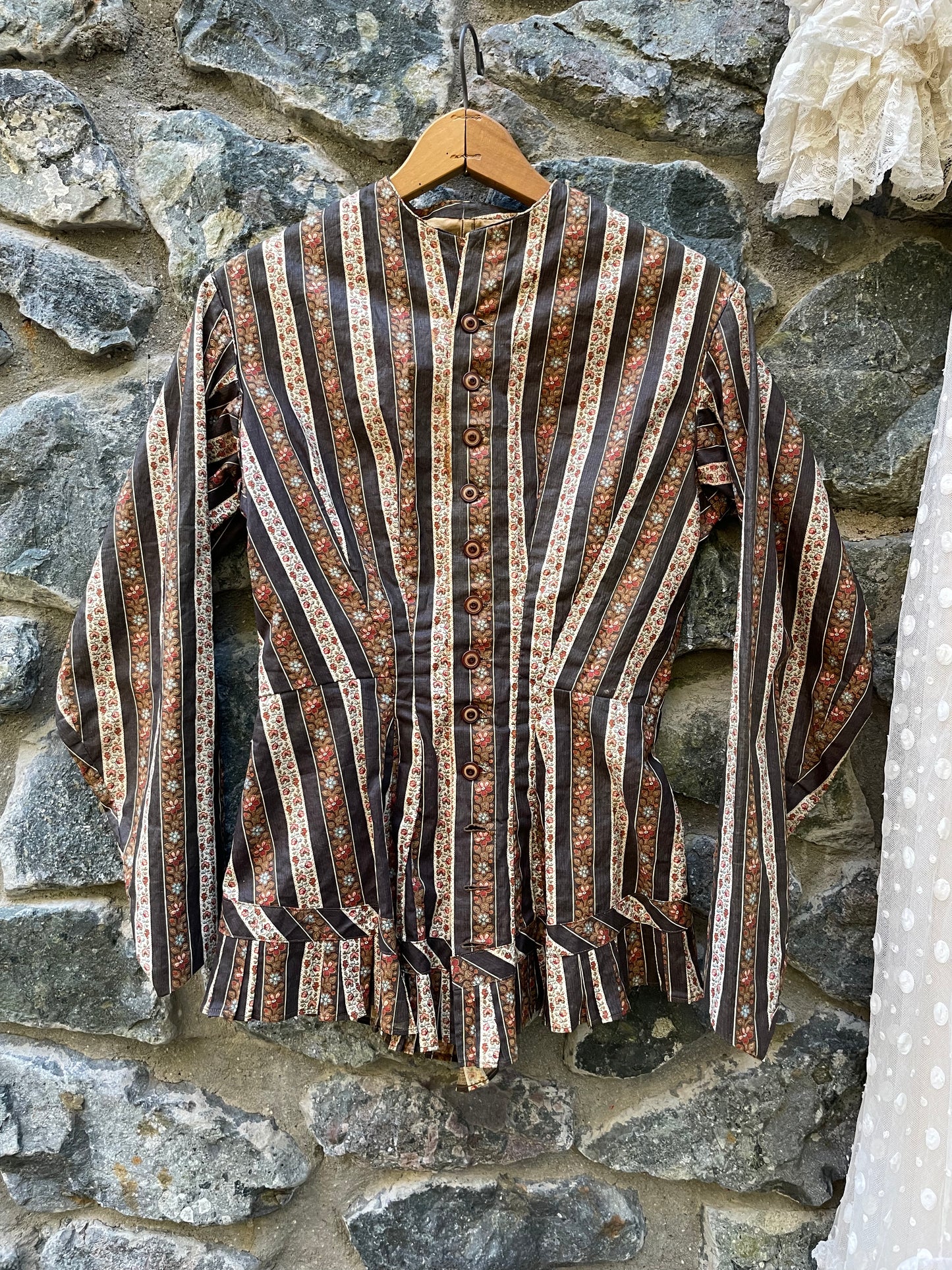 1870s Madder Brown Polished Cotton Bodice